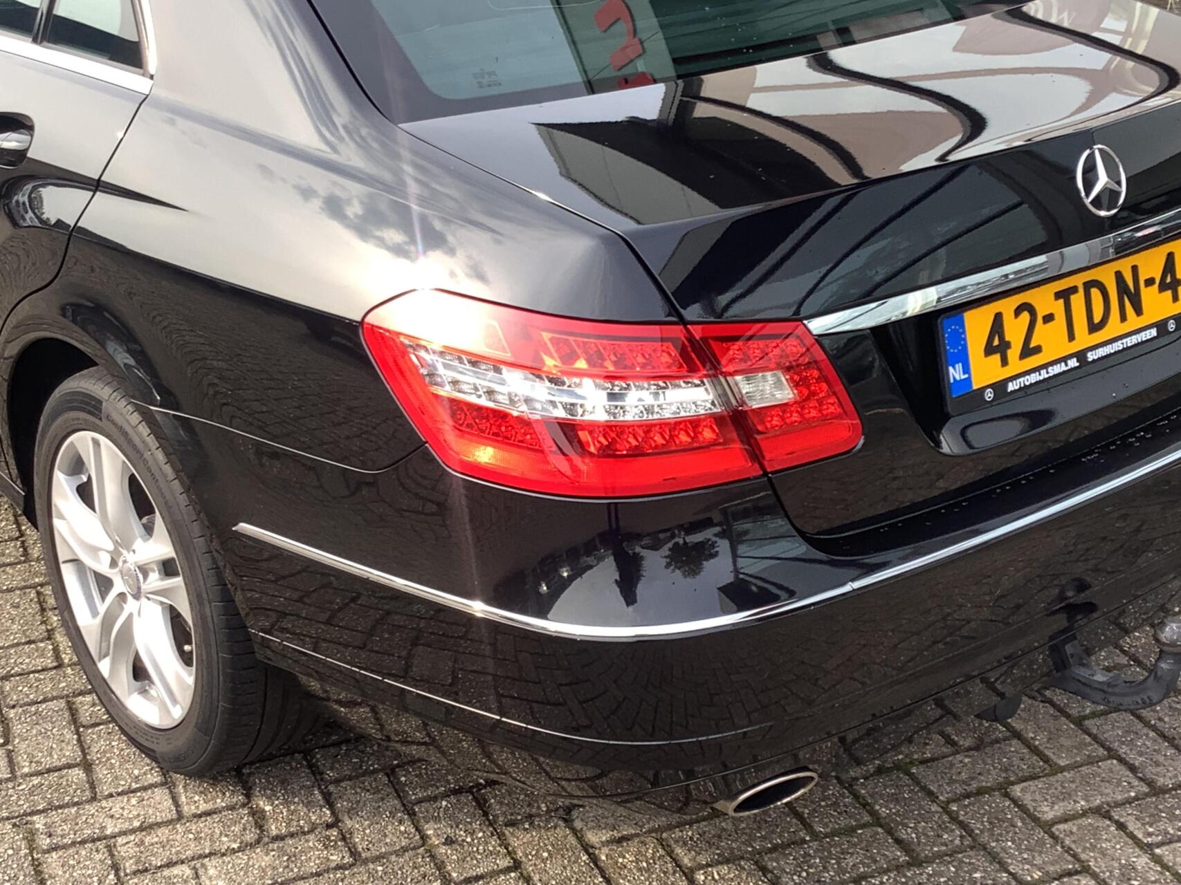 Foto van Mercedes-Benz E 200