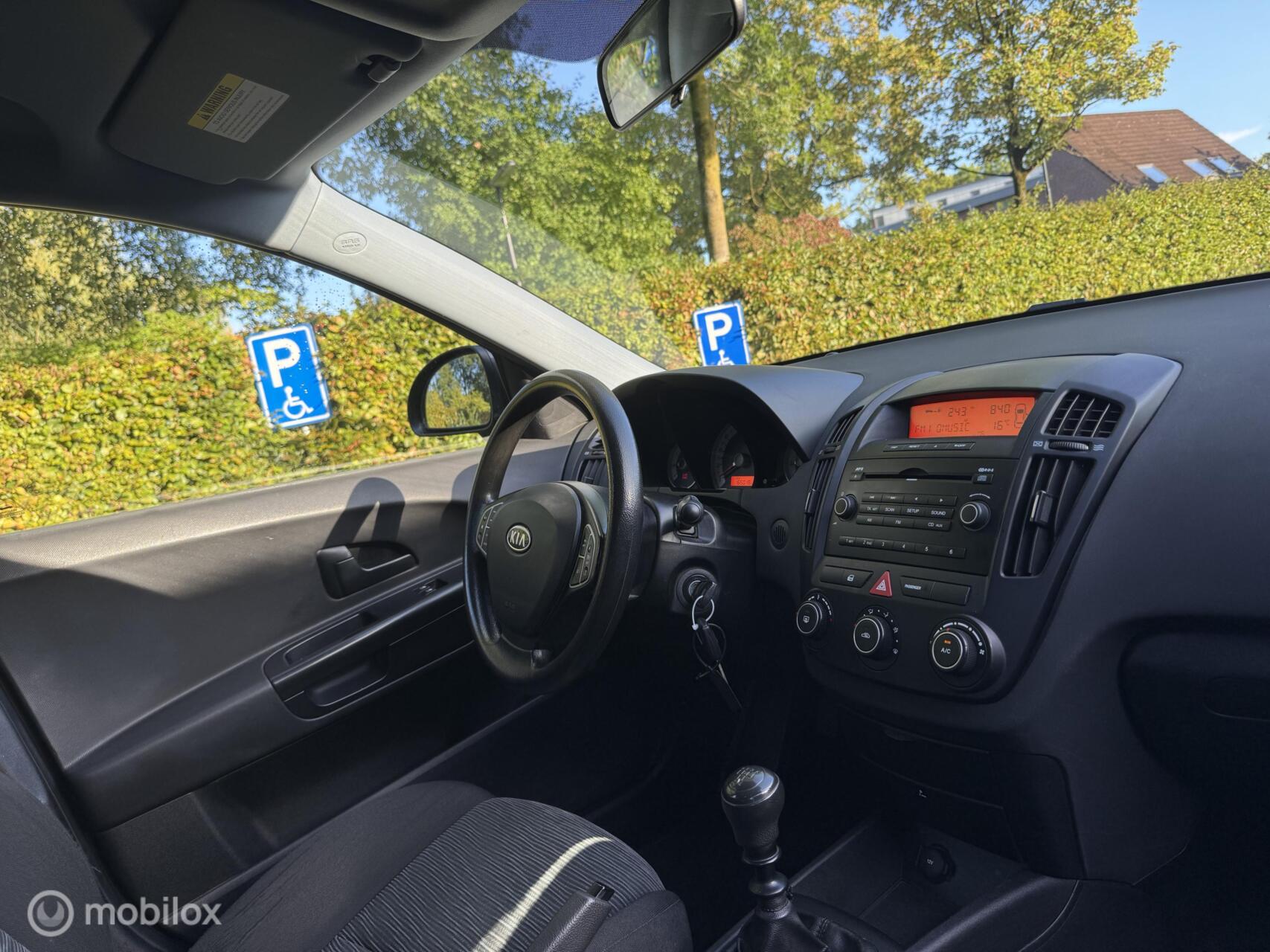 Foto van Kia Cee D