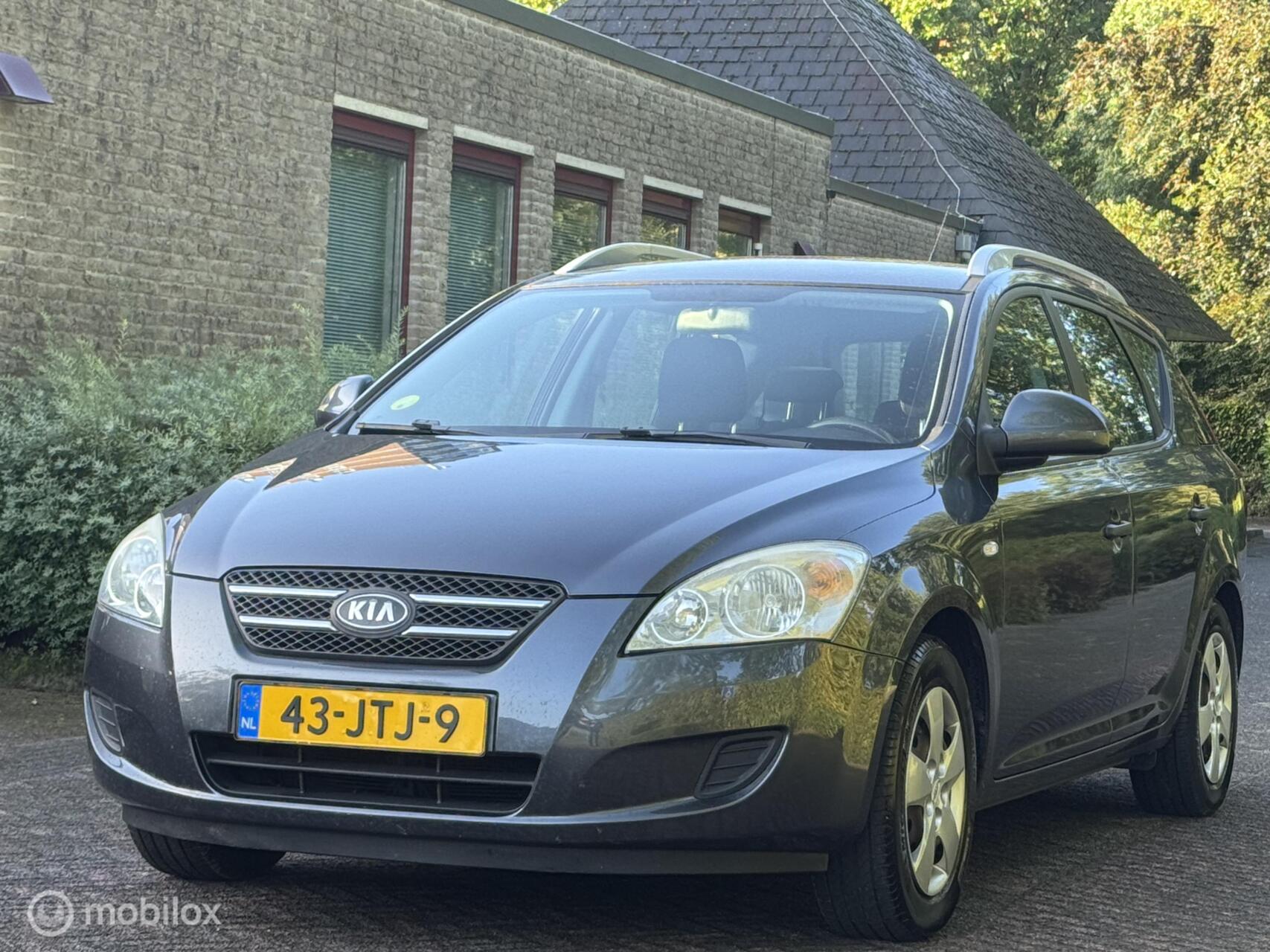 Foto van Kia Cee D