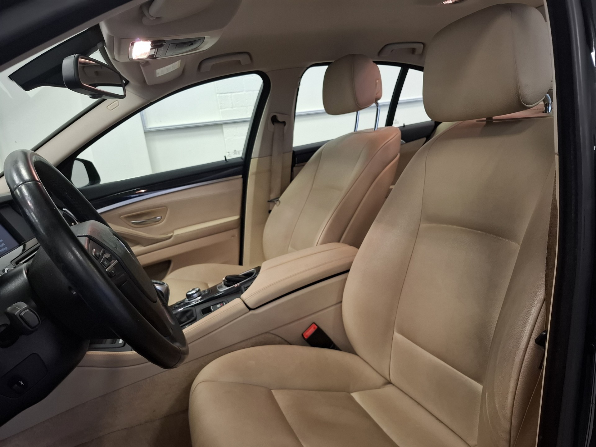 Foto van BMW 523i