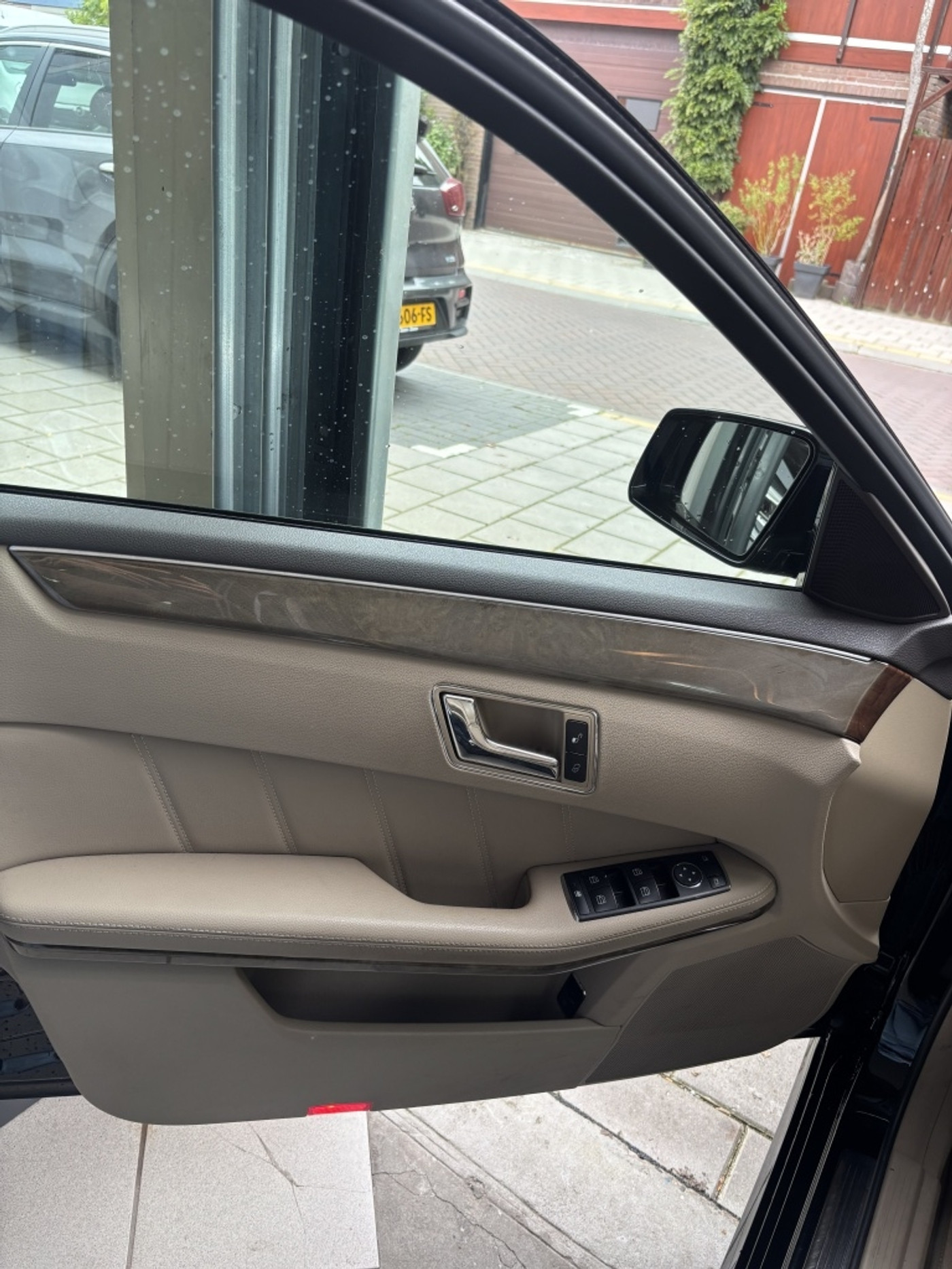 Foto van Mercedes-Benz E 200 Cgi