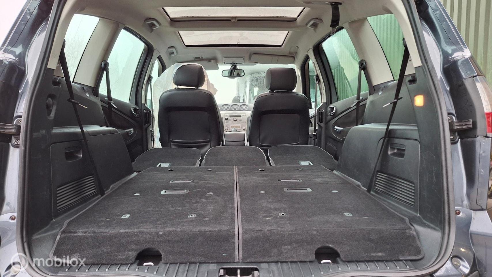 Foto van Ford S-max