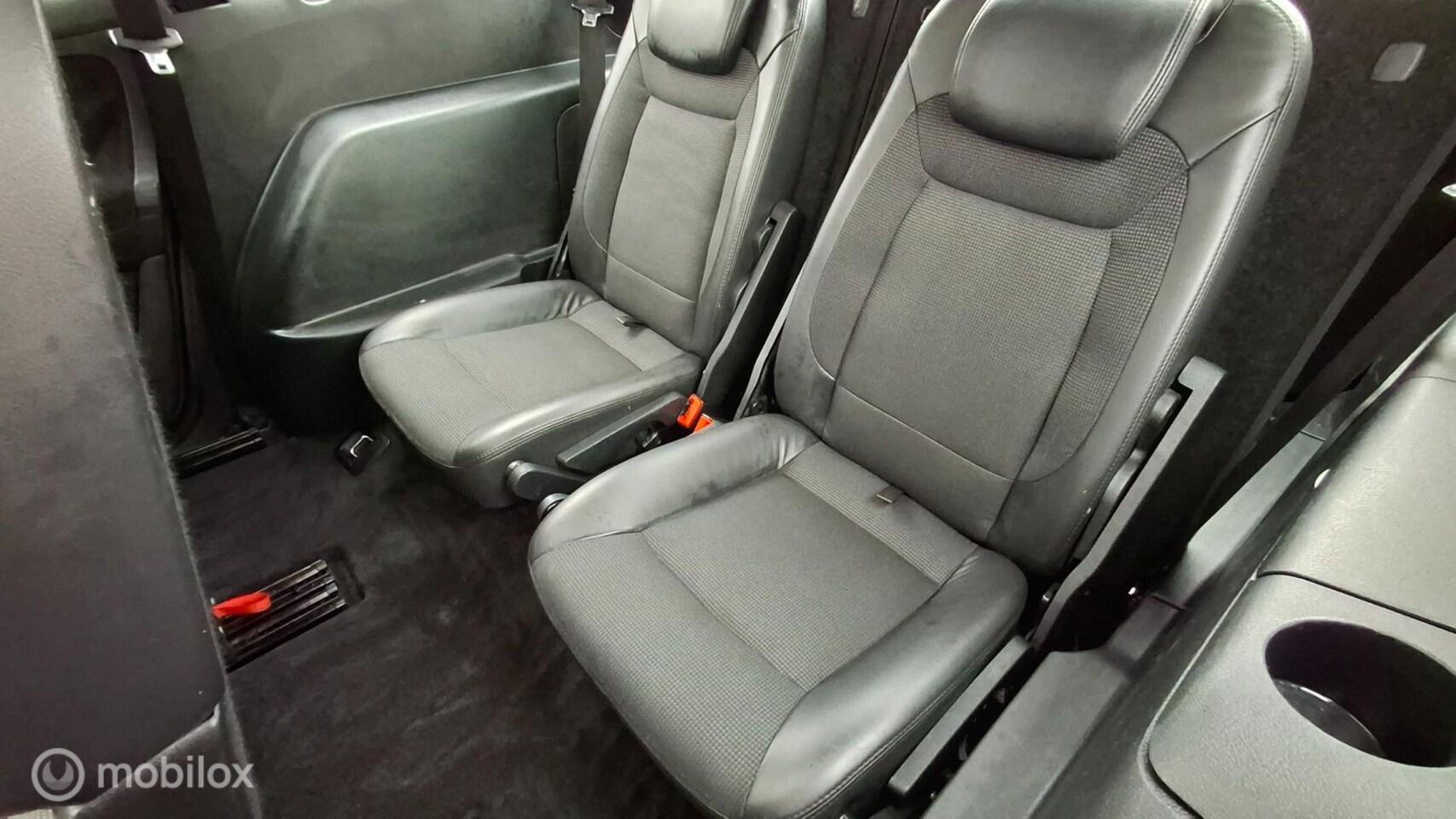 Foto van Ford S-max