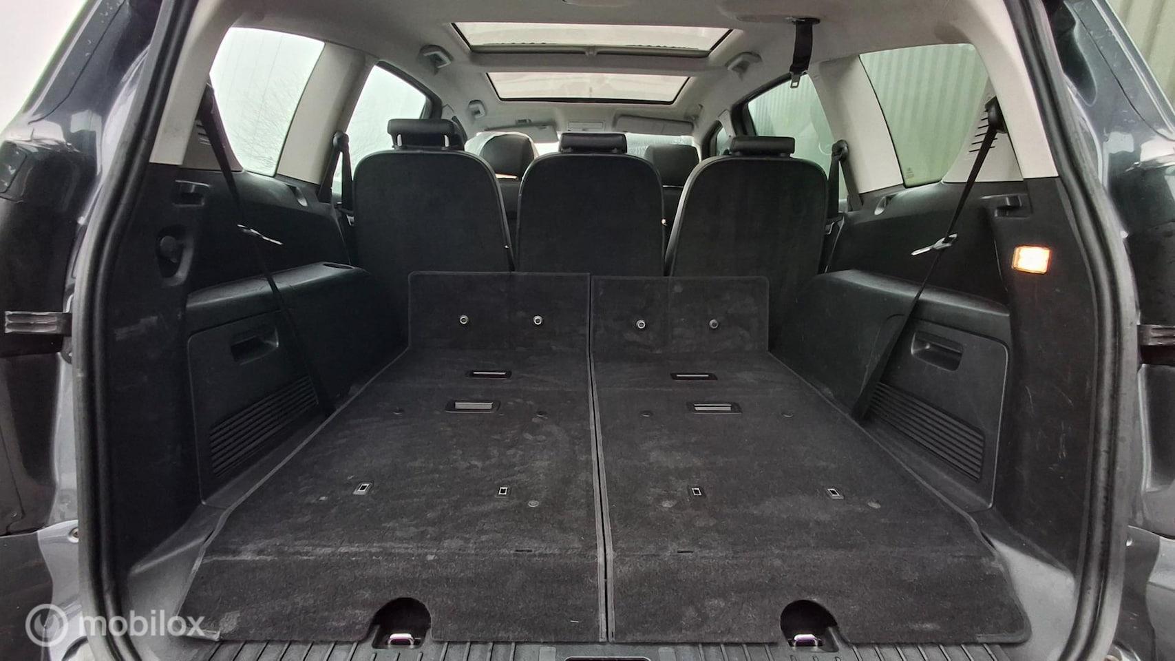 Foto van Ford S-max