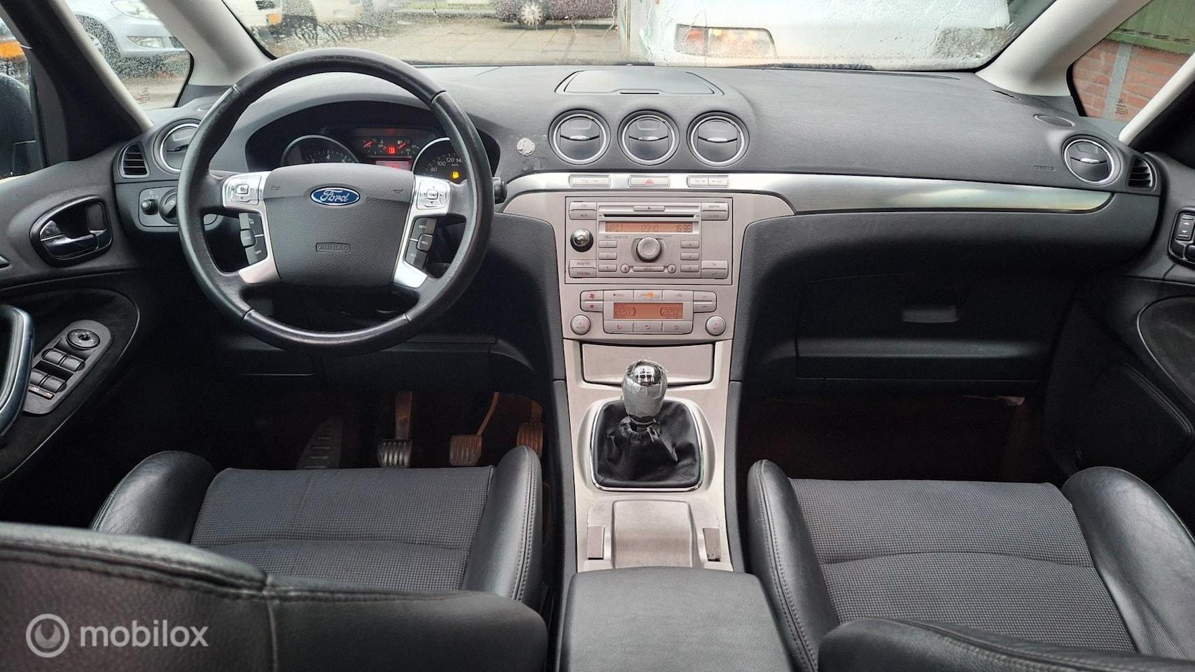 Foto van Ford S-max