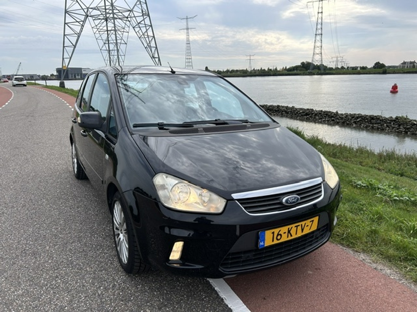 Foto van Ford C-max