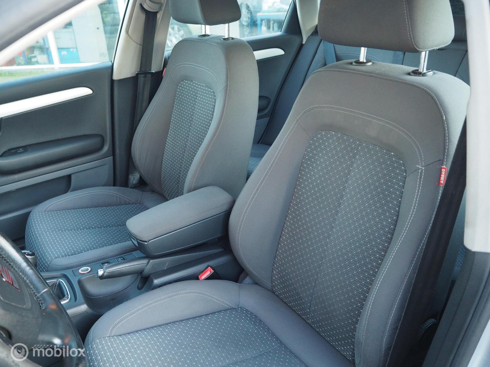 Foto van Seat Exeo ST