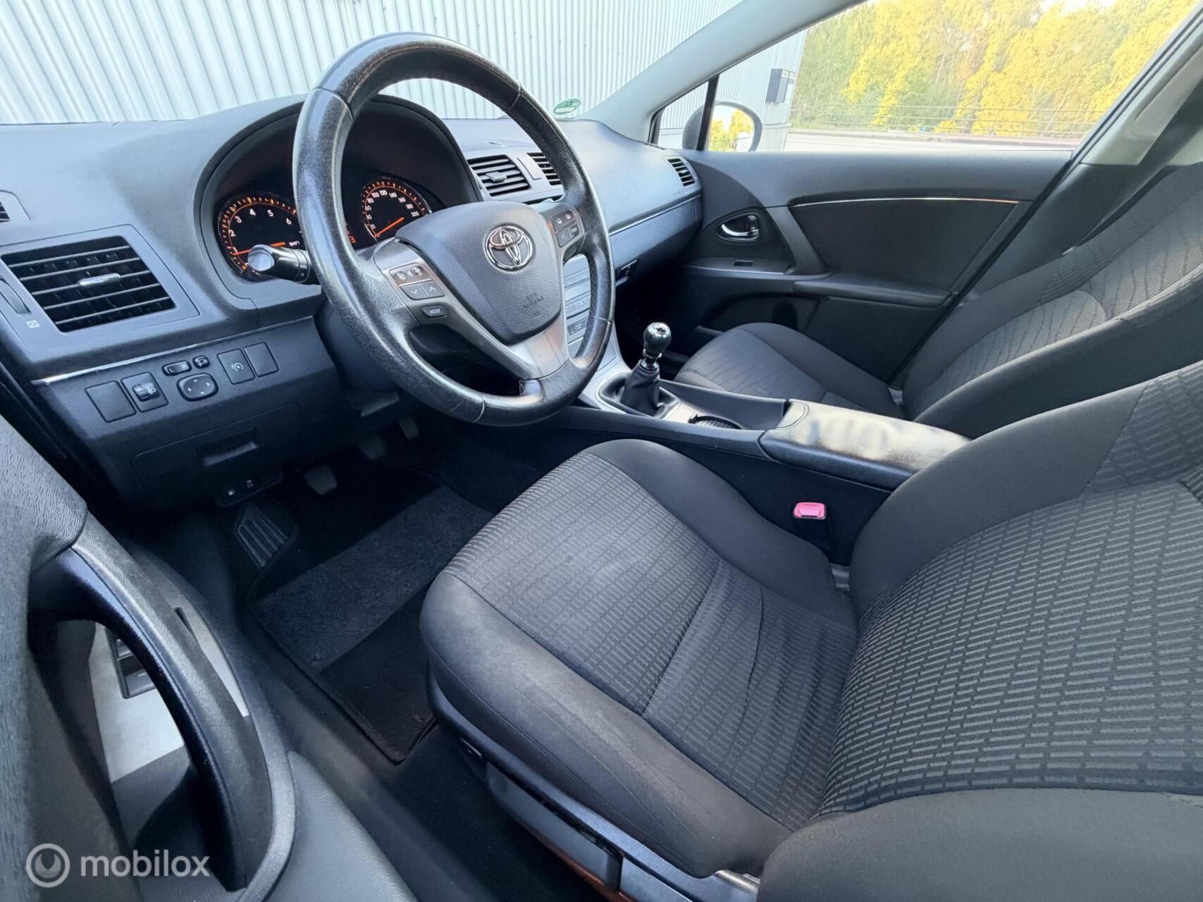 Foto van Toyota Toyota Avensis