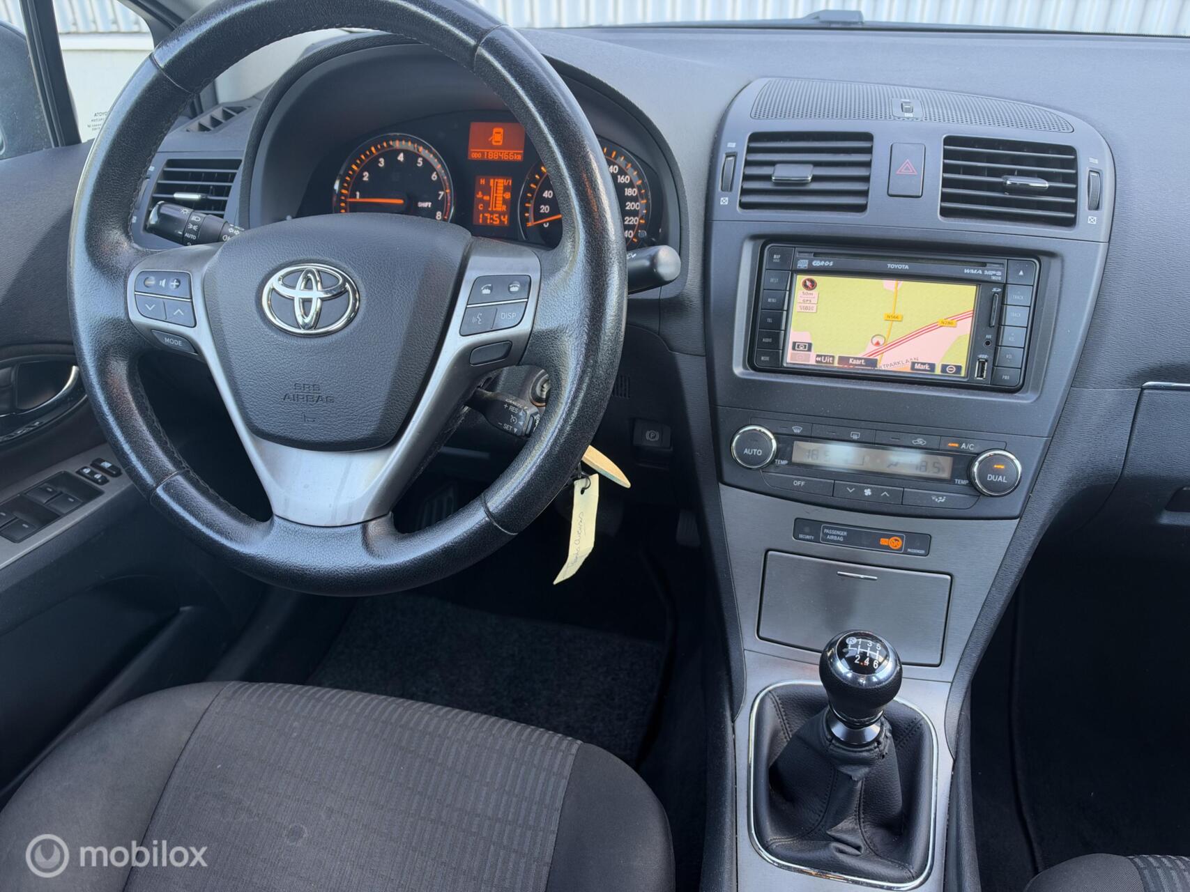 Foto van Toyota Toyota Avensis