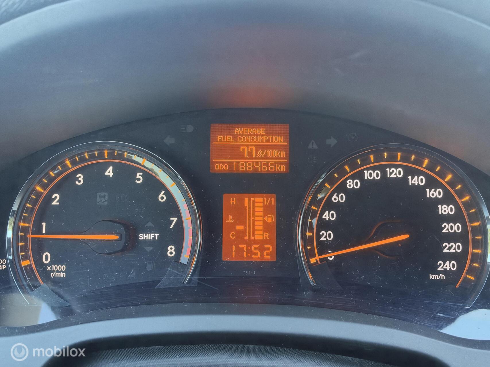 Foto van Toyota Toyota Avensis