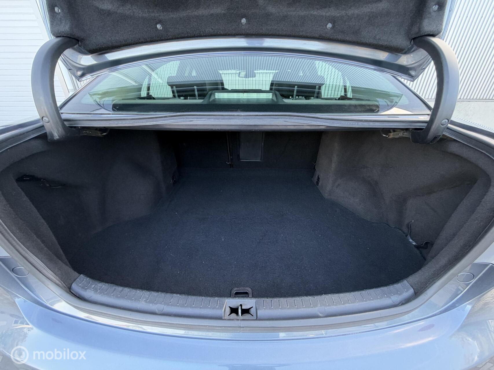 Foto van Toyota Toyota Avensis