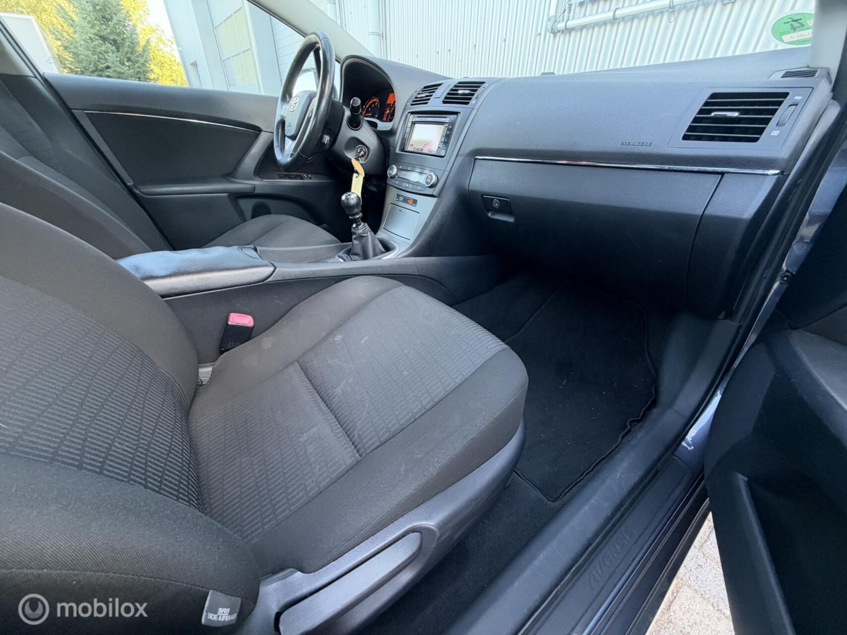 Foto van Toyota Toyota Avensis