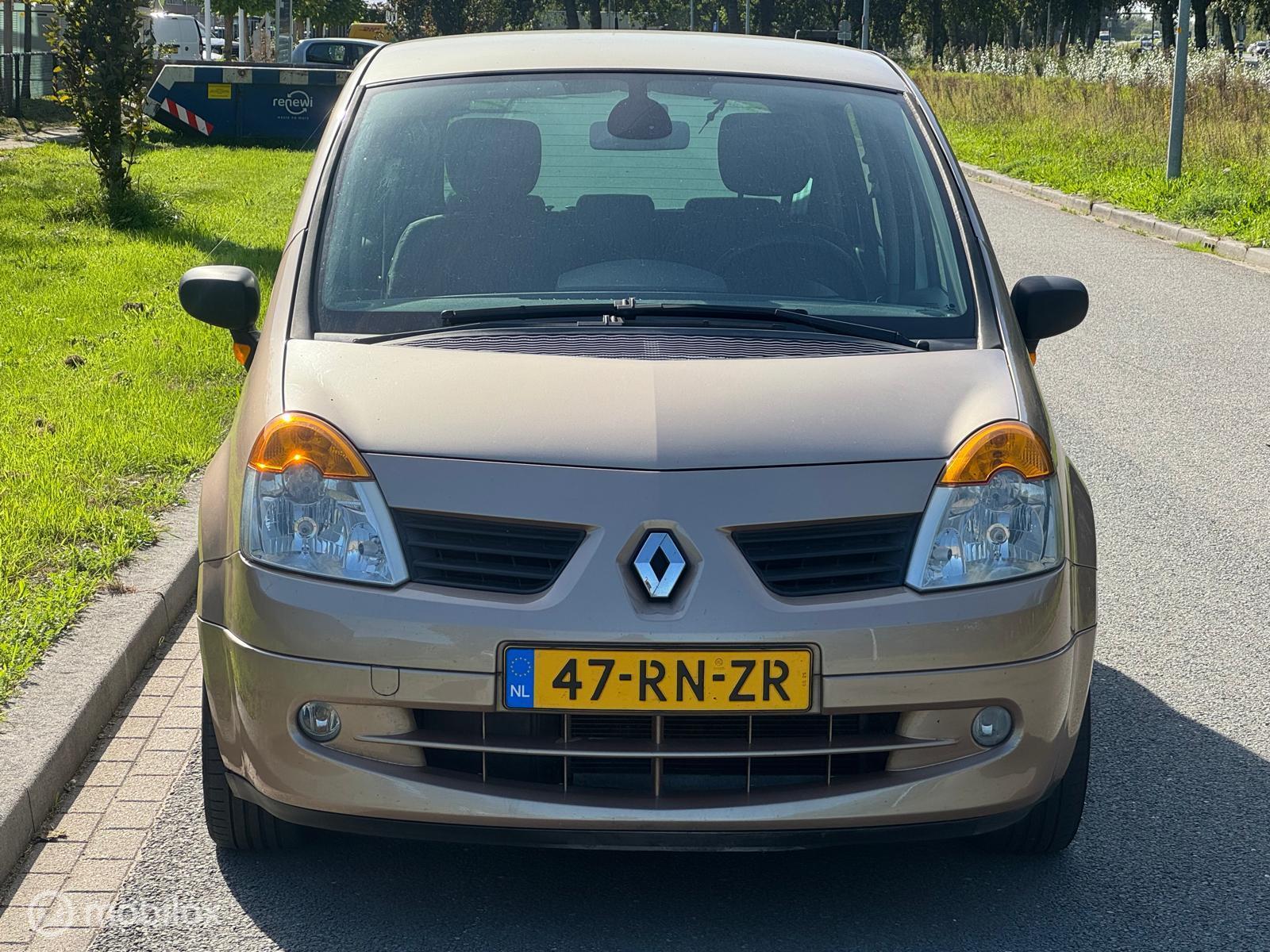 Foto van Renault Modus
