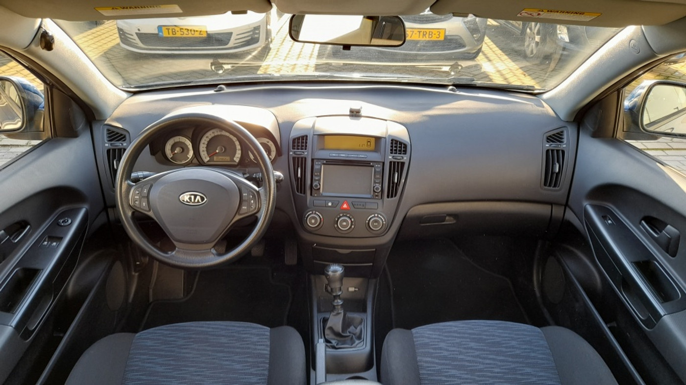 Foto van Kia Cee D