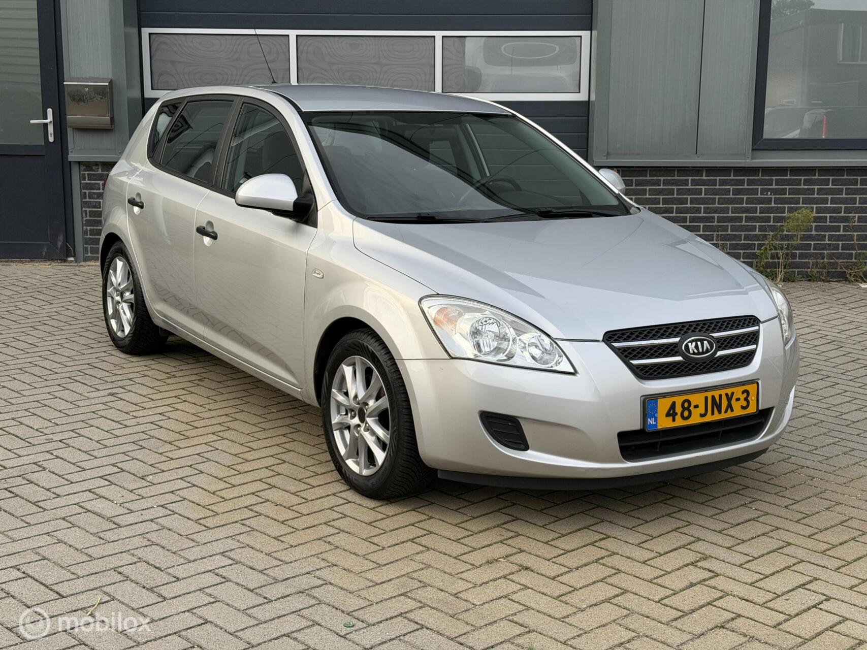 Foto van Kia Cee D