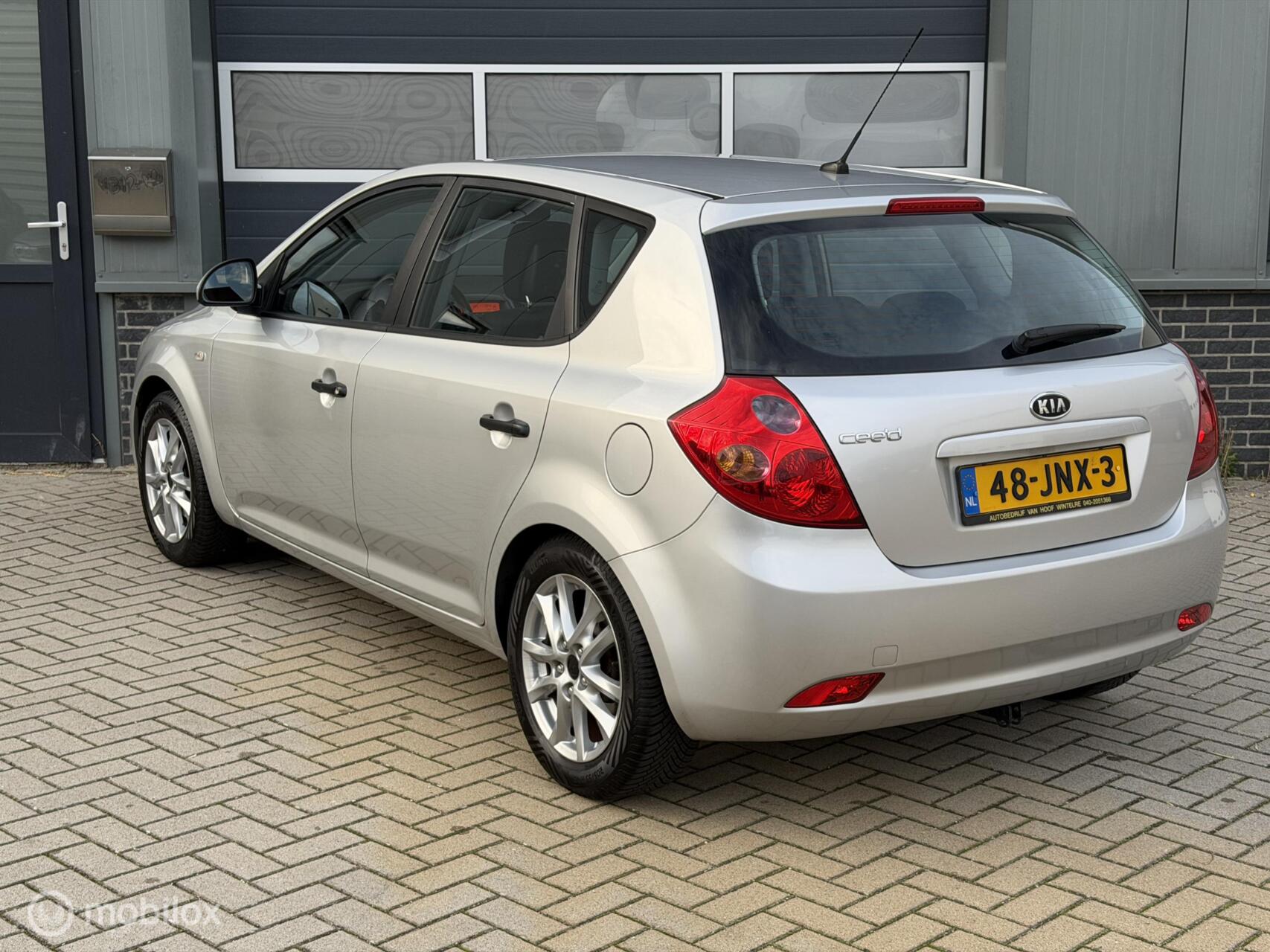 Foto van Kia Cee D