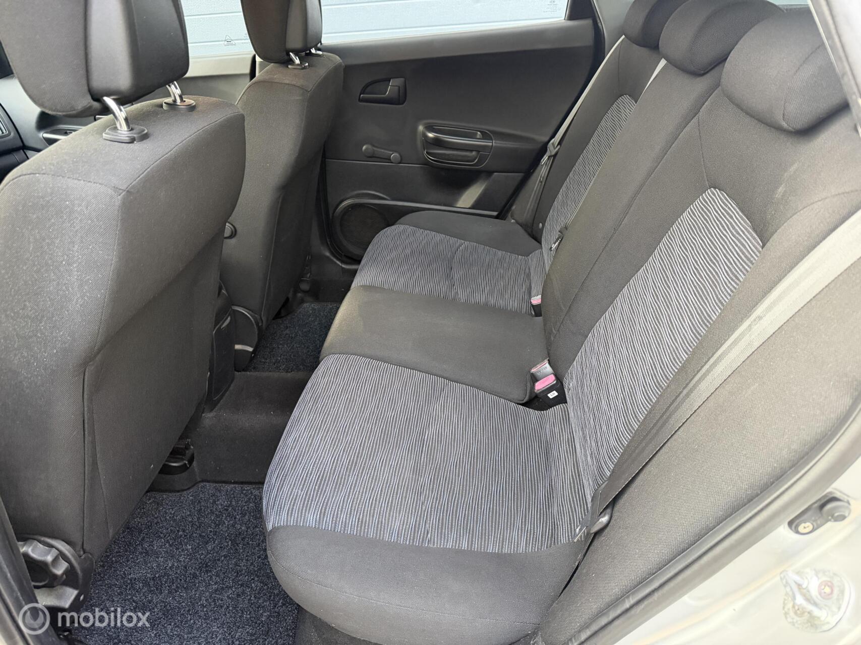 Foto van Kia Cee D