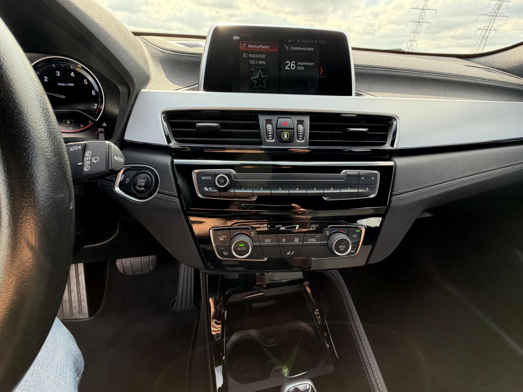 Foto van BMW X2 Sdrive18i