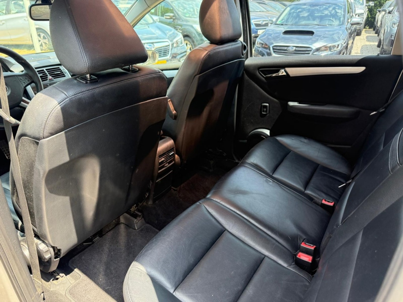 Foto van Mercedes-Benz B 200