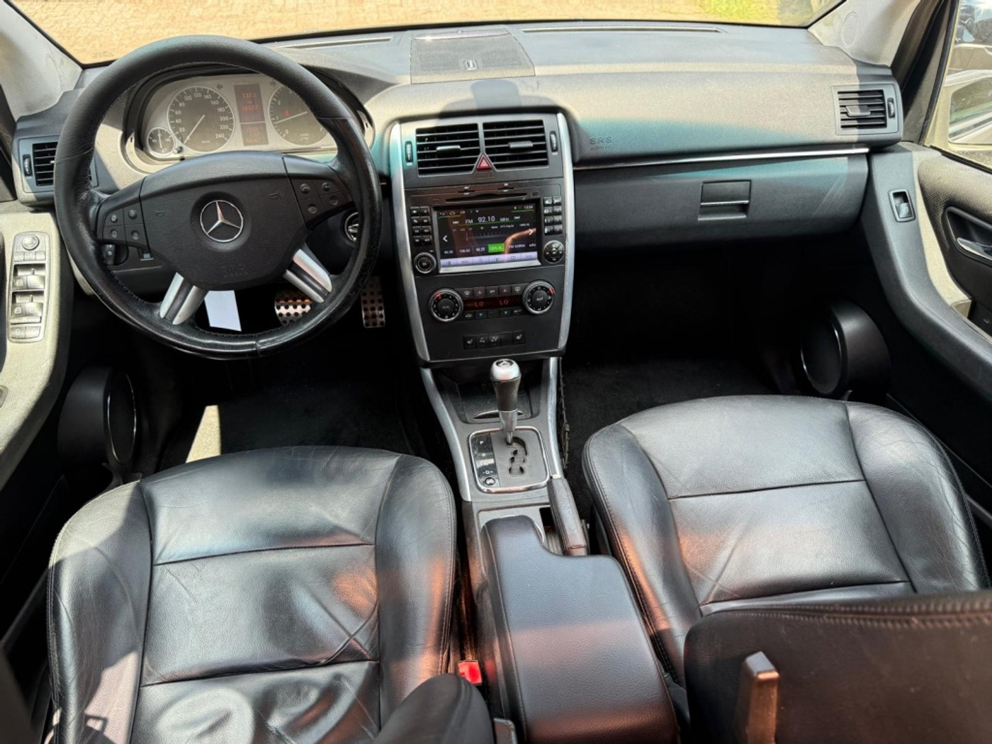 Foto van Mercedes-Benz B 200