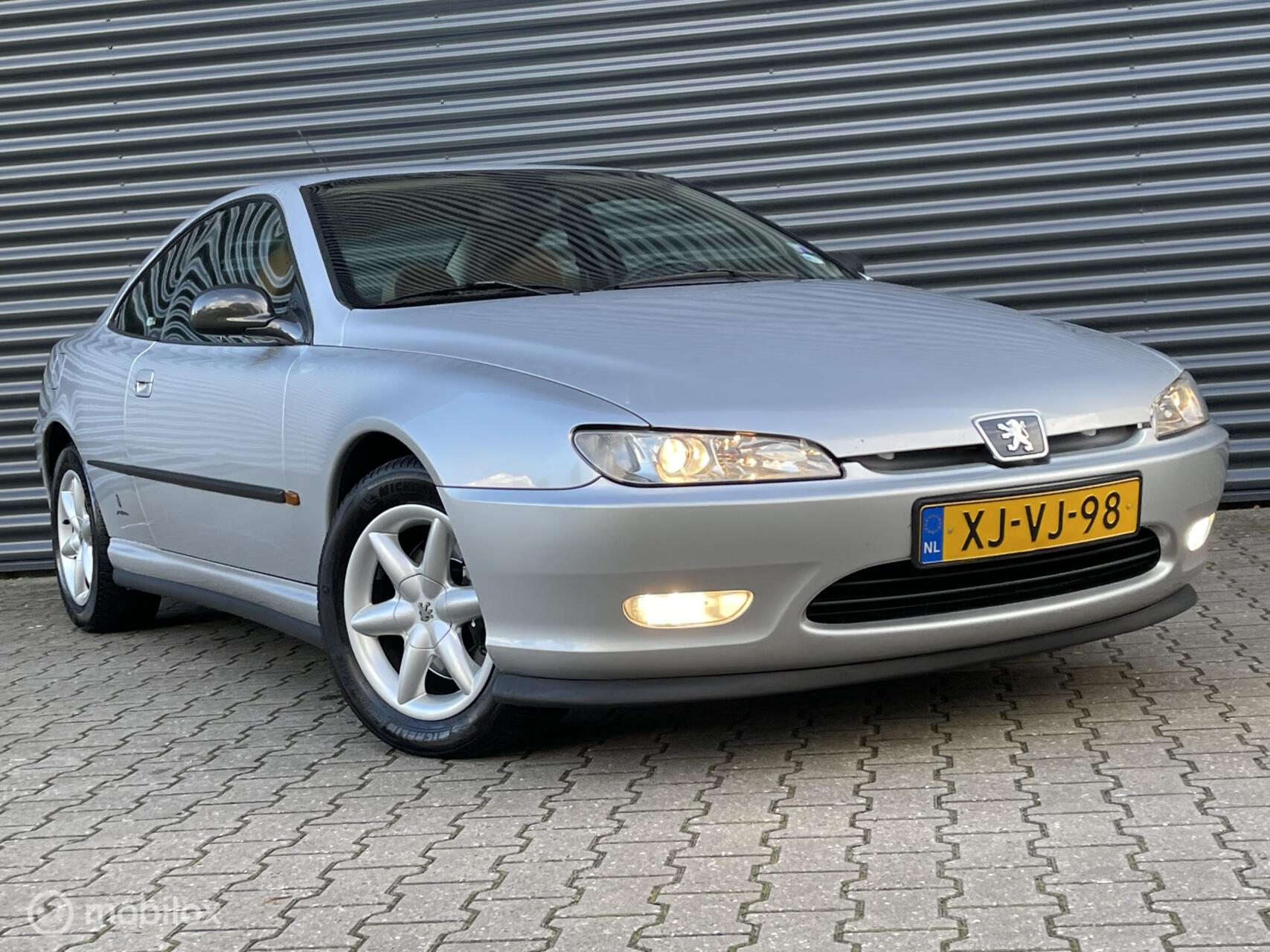 Peugeot 406 3.0 24V V6|Handbak|Zeer unieke staat! 1999 - voorkant
