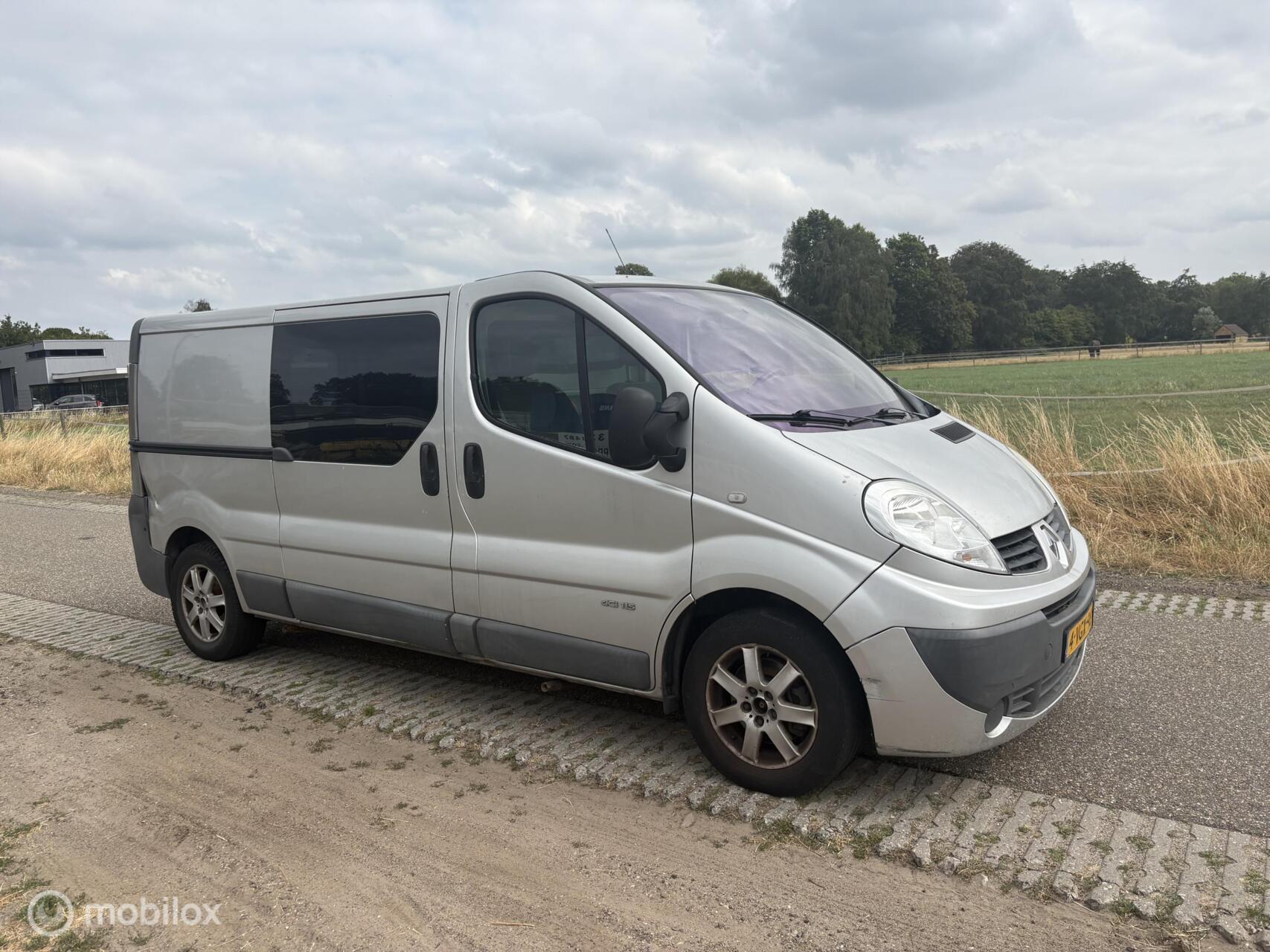 Foto van Renault Trafic T29 L2/h1 2,5 Dci 84kw E4 Fap
