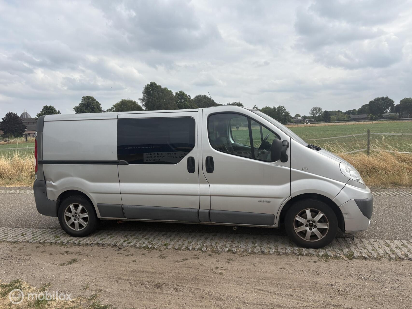 Foto van Renault Trafic T29 L2/h1 2,5 Dci 84kw E4 Fap