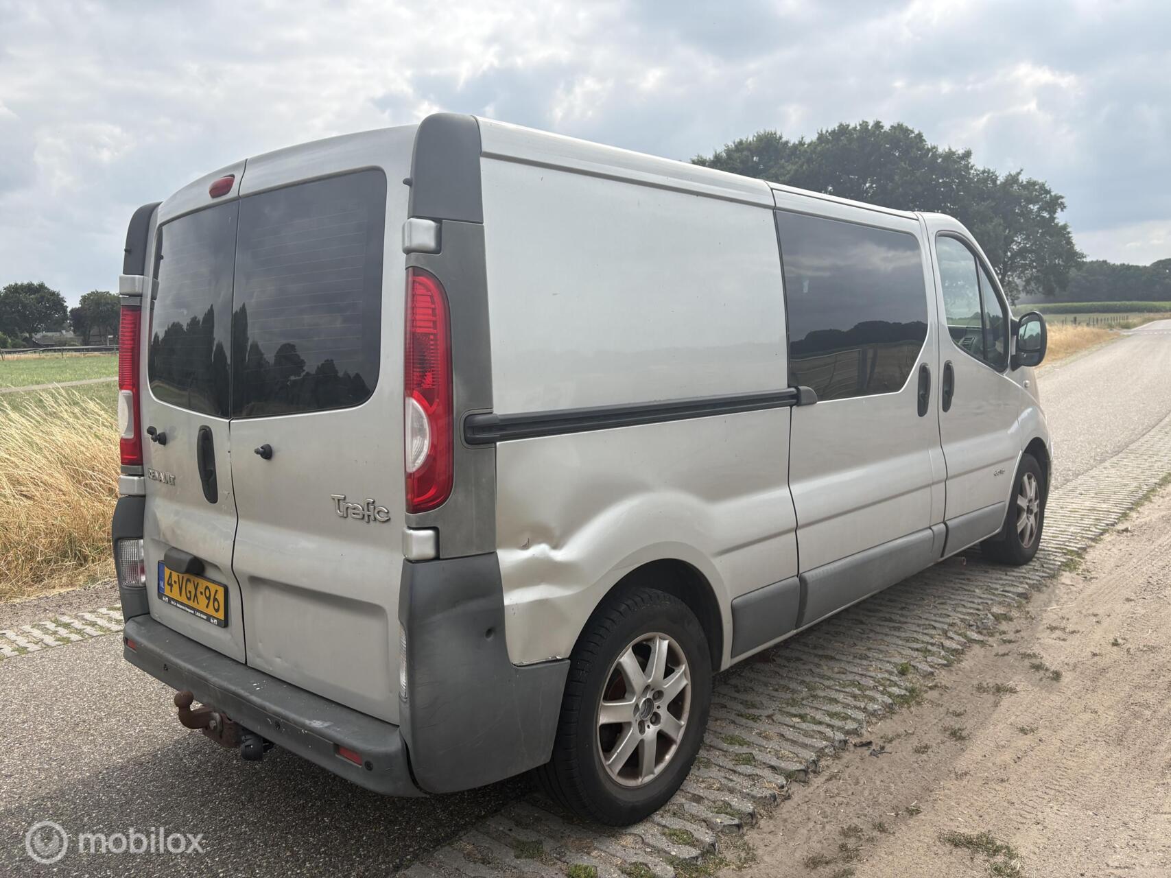 Foto van Renault Trafic T29 L2/h1 2,5 Dci 84kw E4 Fap