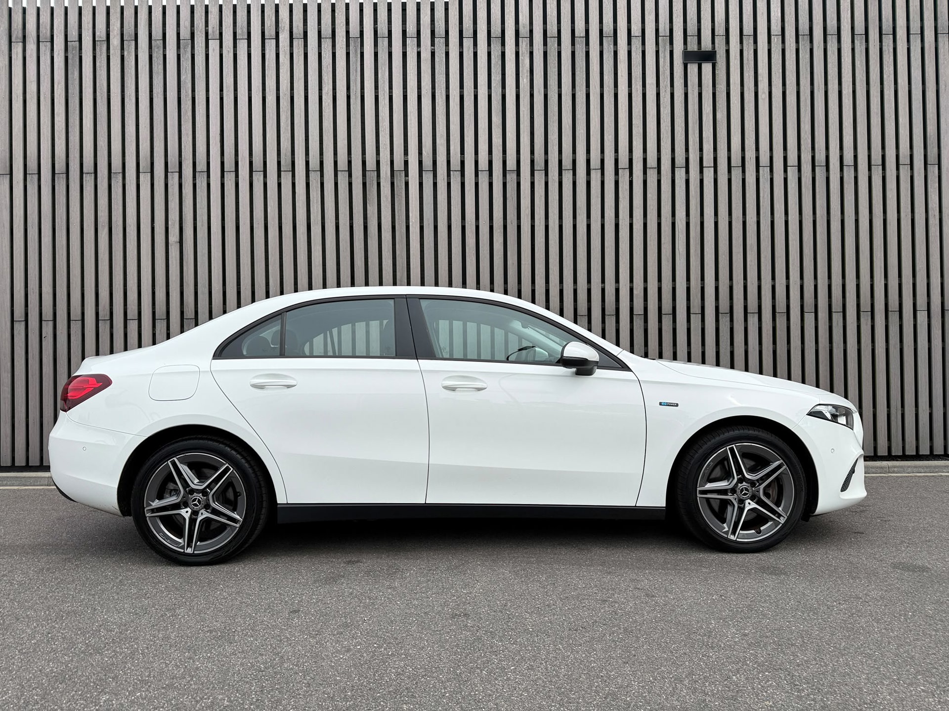 Foto van Mercedes-Benz A 250 E