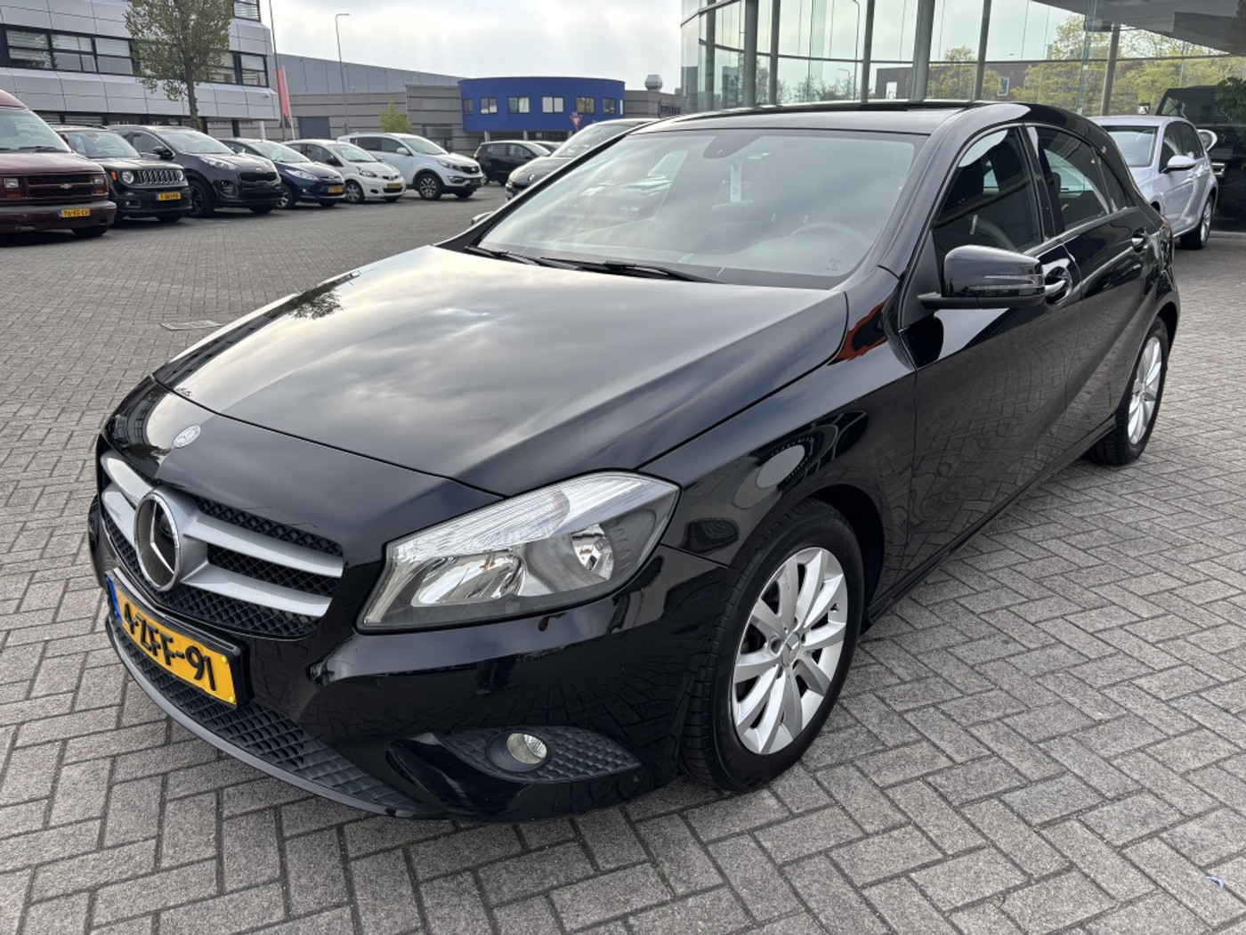 Foto van Mercedes-Benz A 180