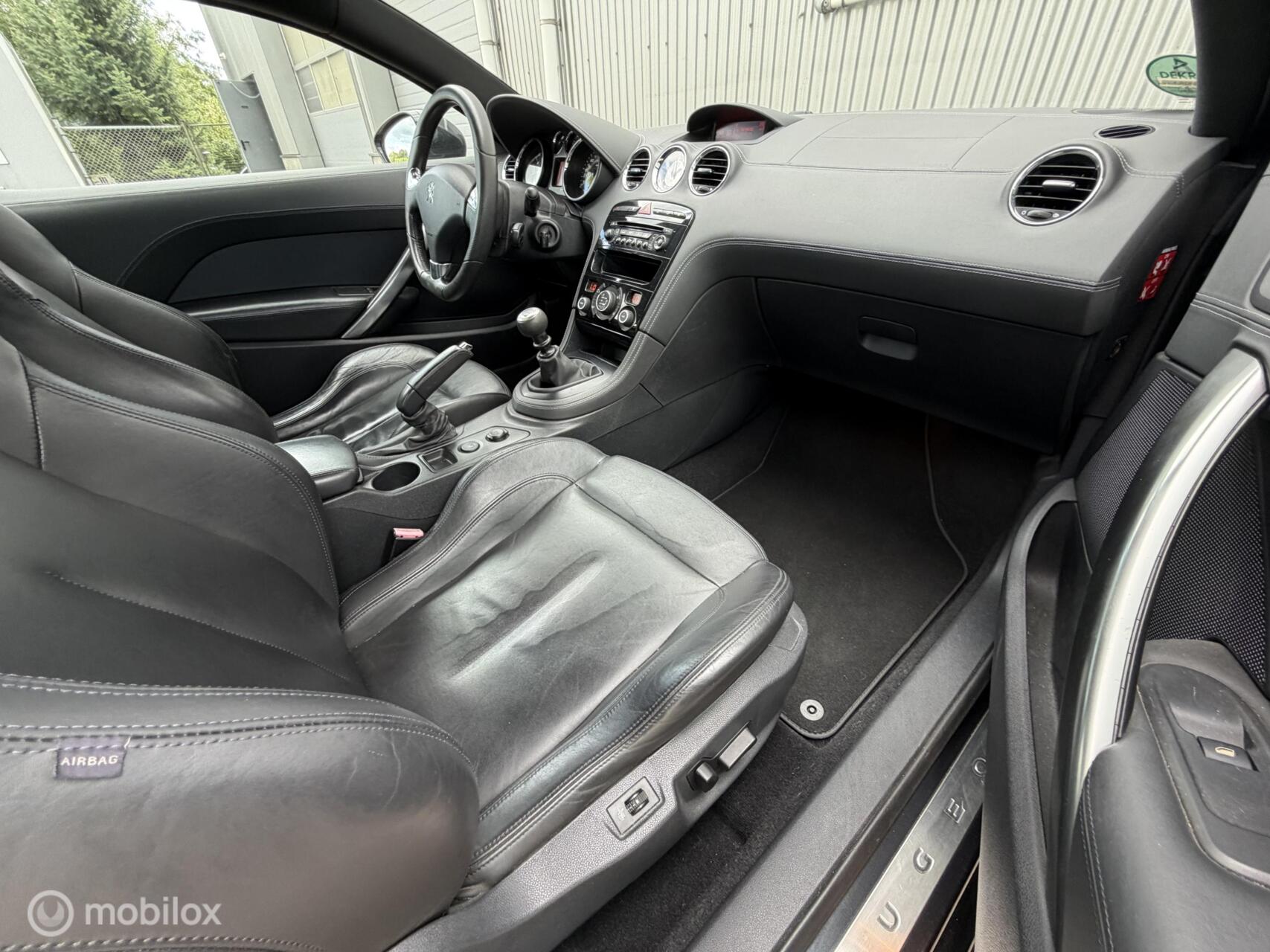 Foto van Peugeot RCZ