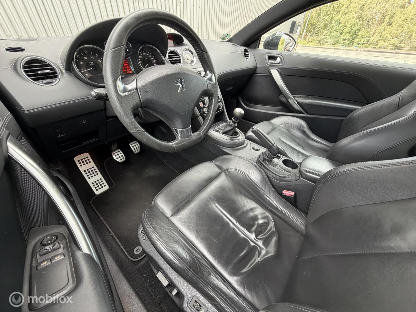 Foto van Peugeot RCZ