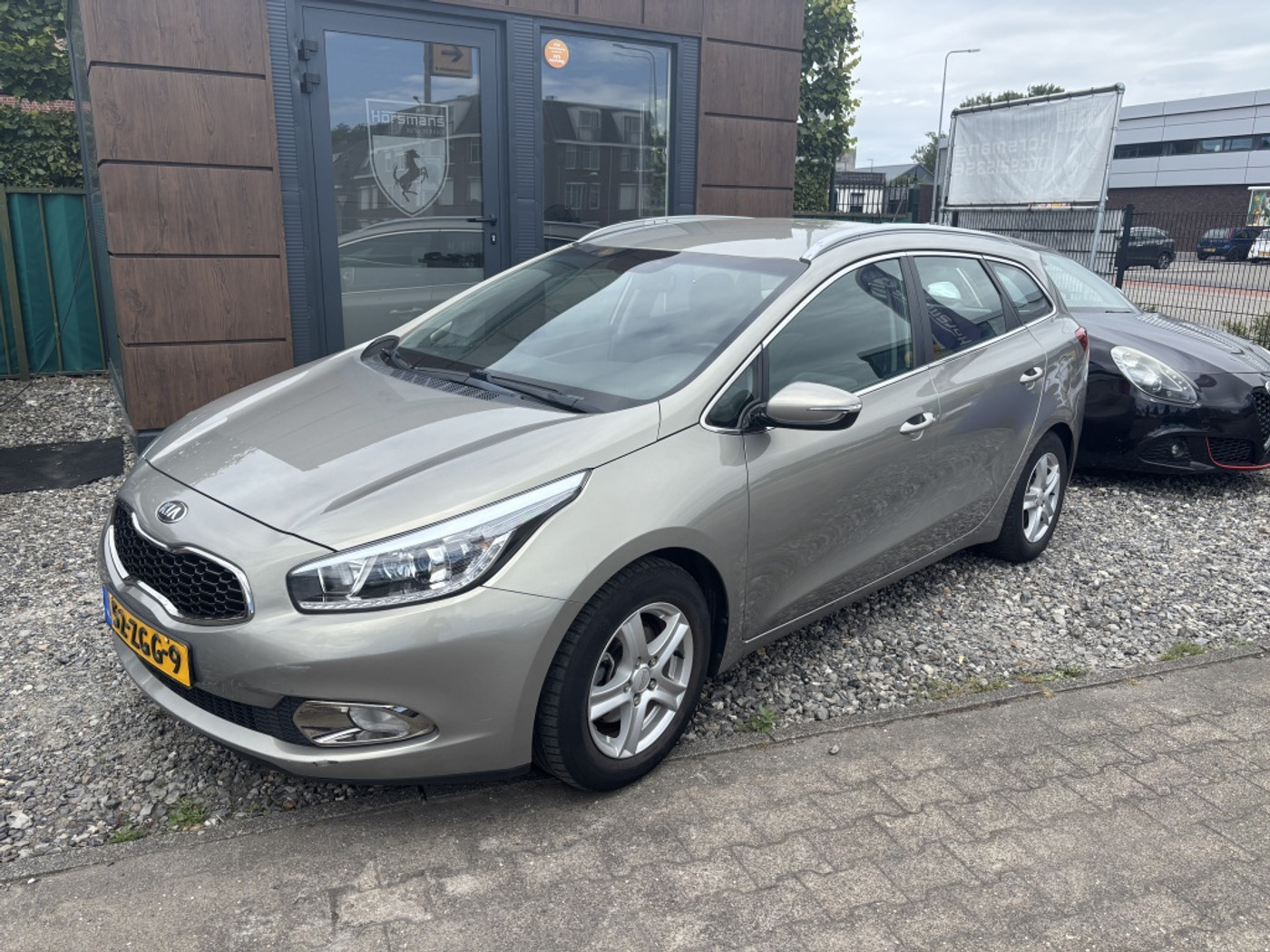 Kia Cee D 1.6 GDI Plus Pack 2012 - voorkant