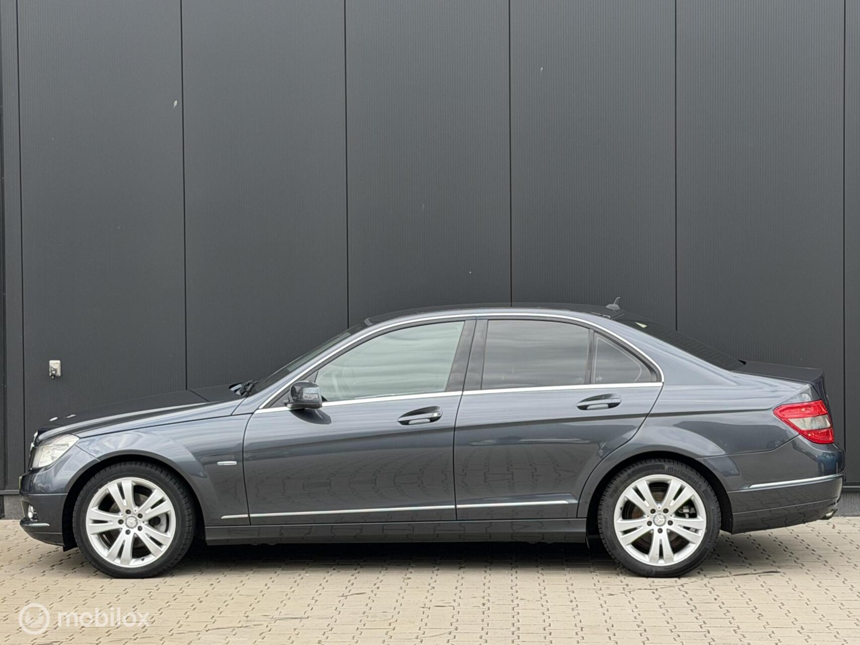 Foto van Mercedes-Benz C 180 Cgi