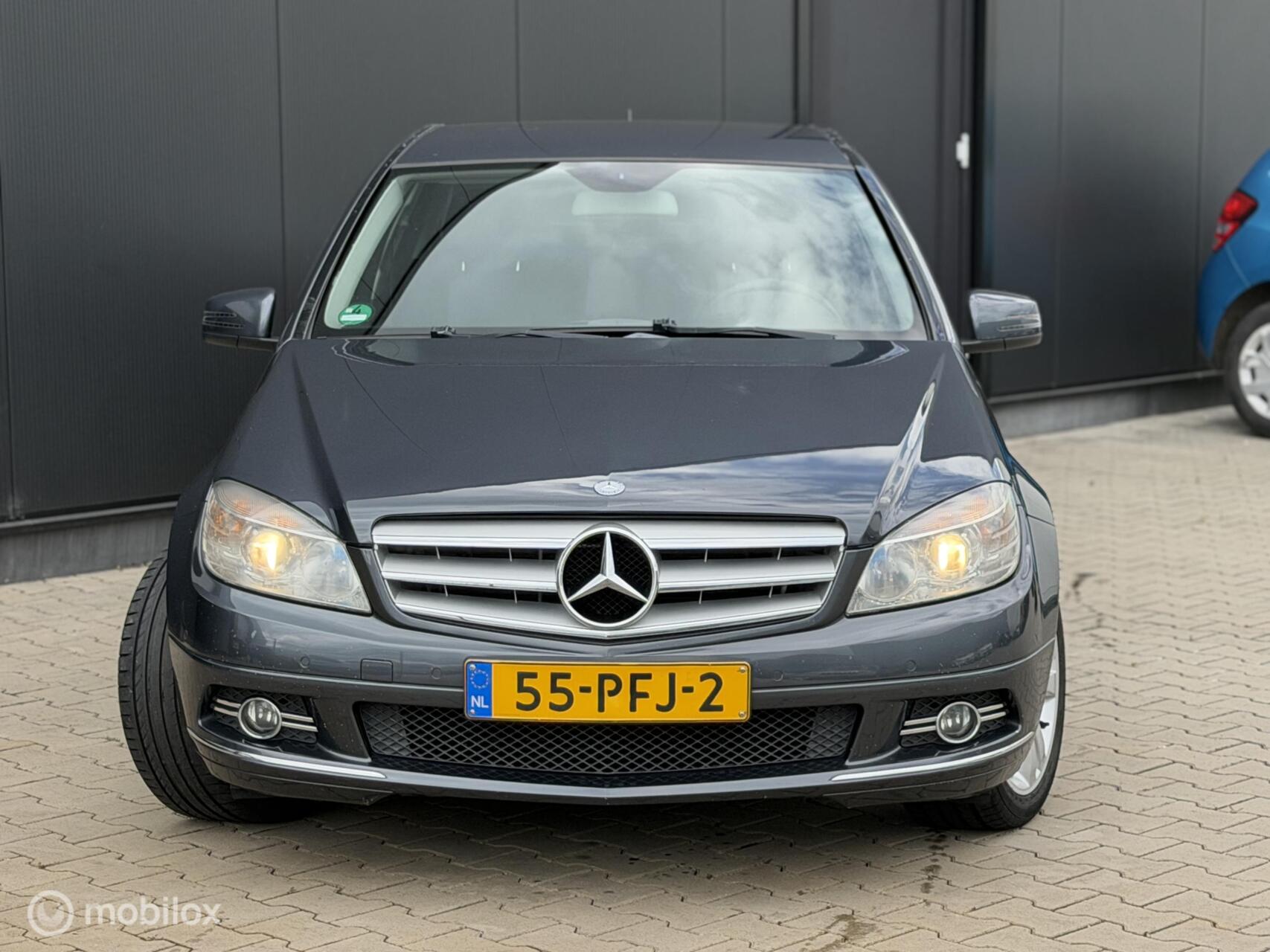 Foto van Mercedes-Benz C 180 Cgi