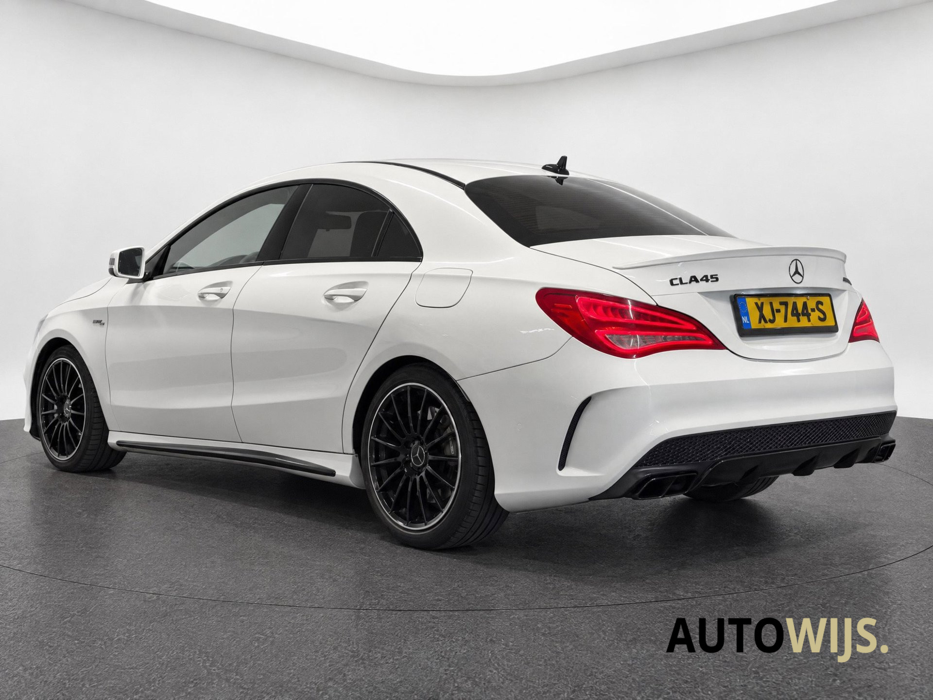 Foto van Mercedes-Benz AMG Cla 45