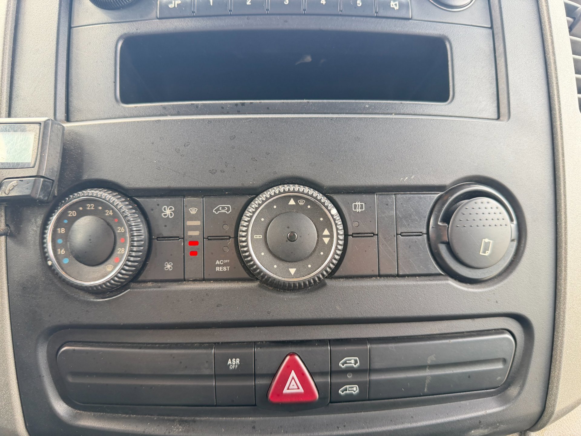 Foto van Mercedes-Benz 906 Ka 50 Sprinter 518cdi