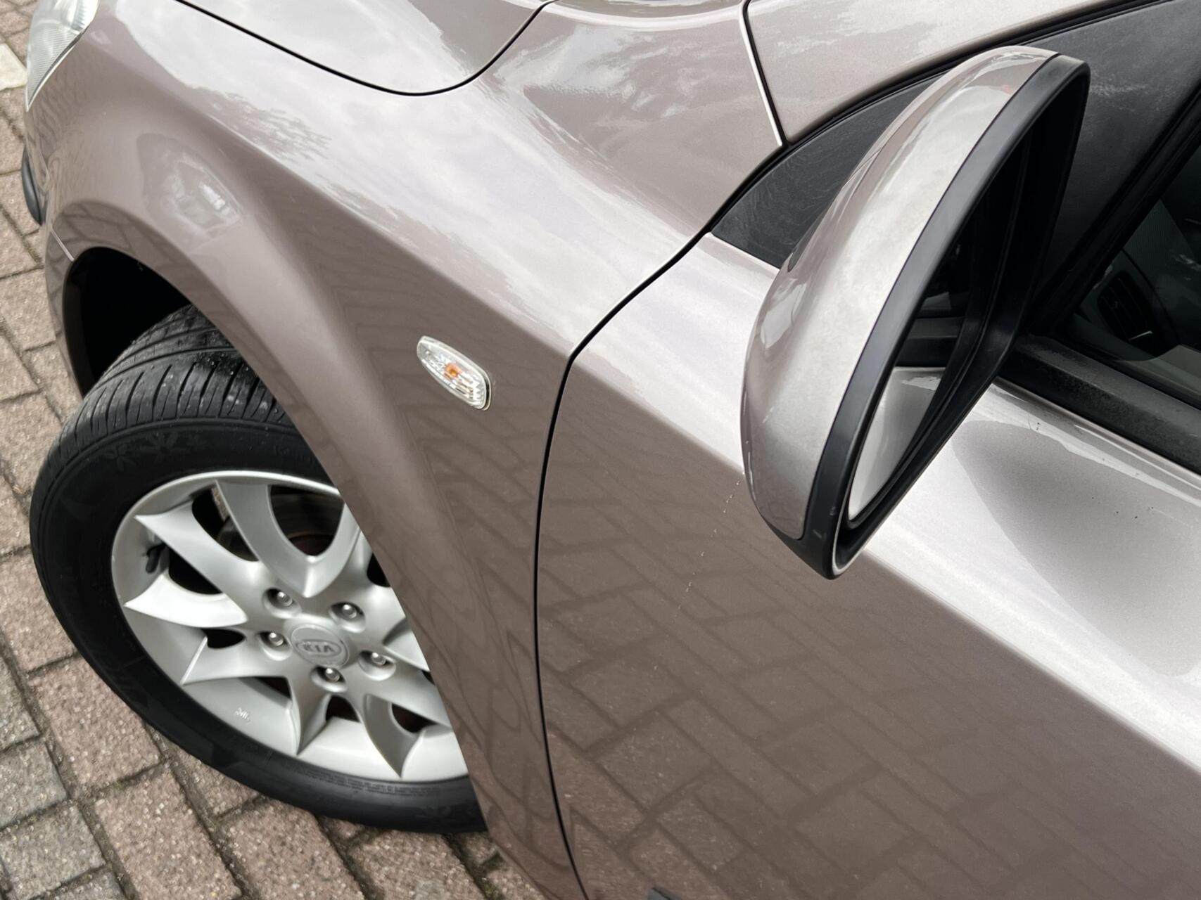 Foto van Kia Cee D