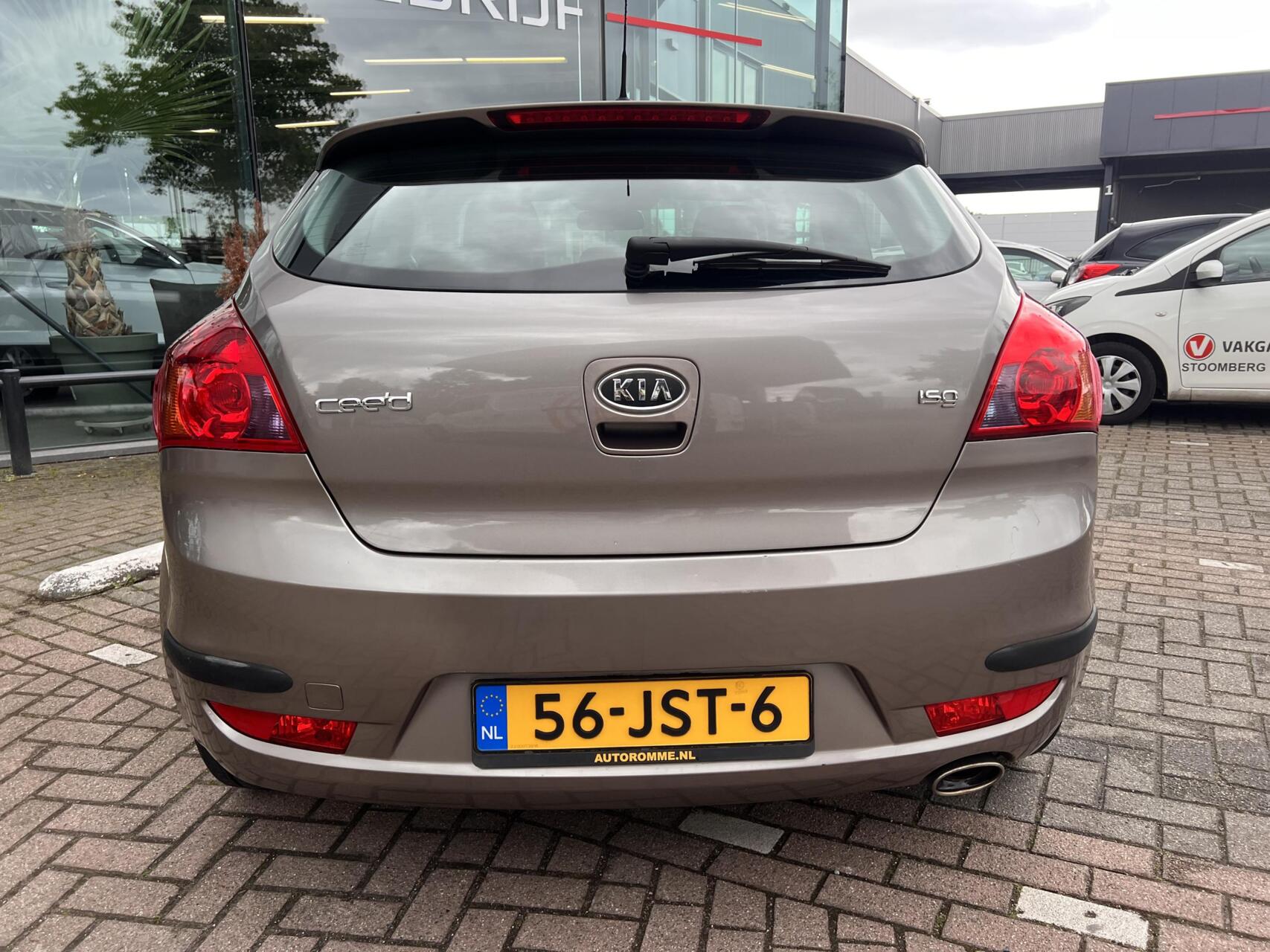 Foto van Kia Cee D