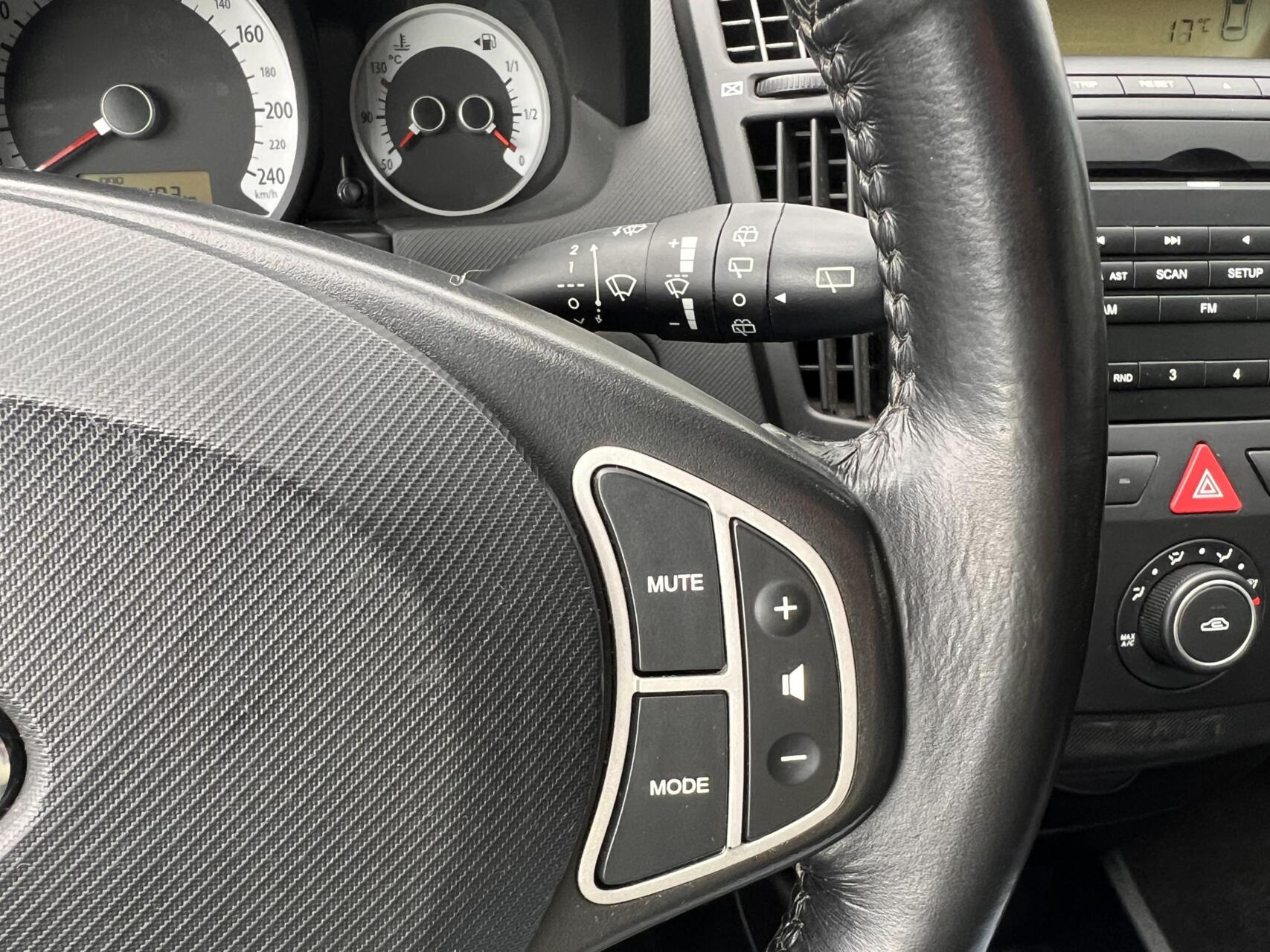 Foto van Kia Cee D