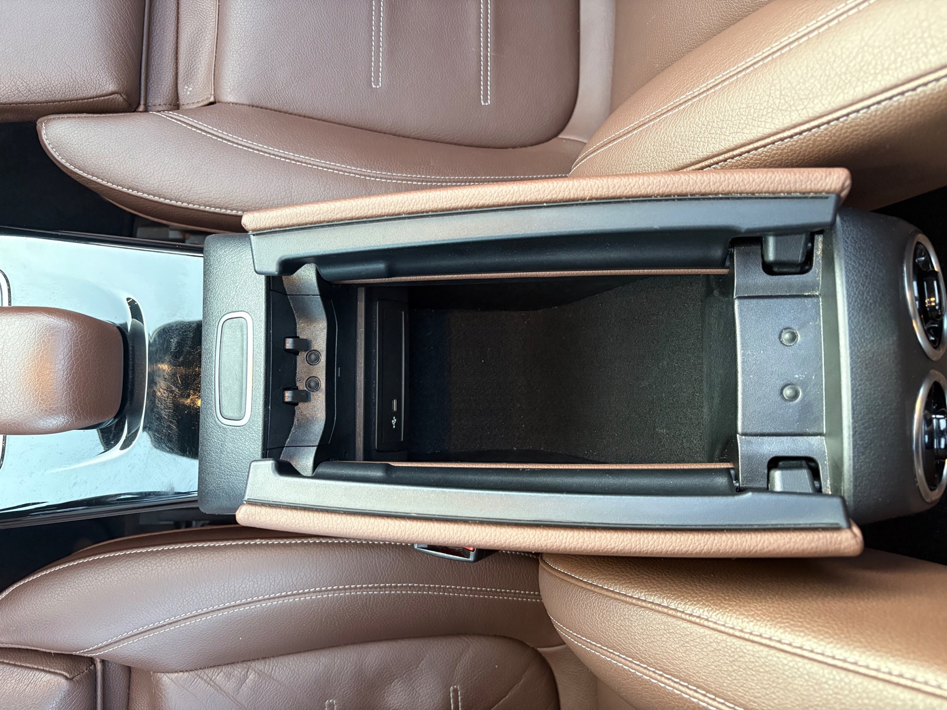 Foto van Mercedes-Benz A 220