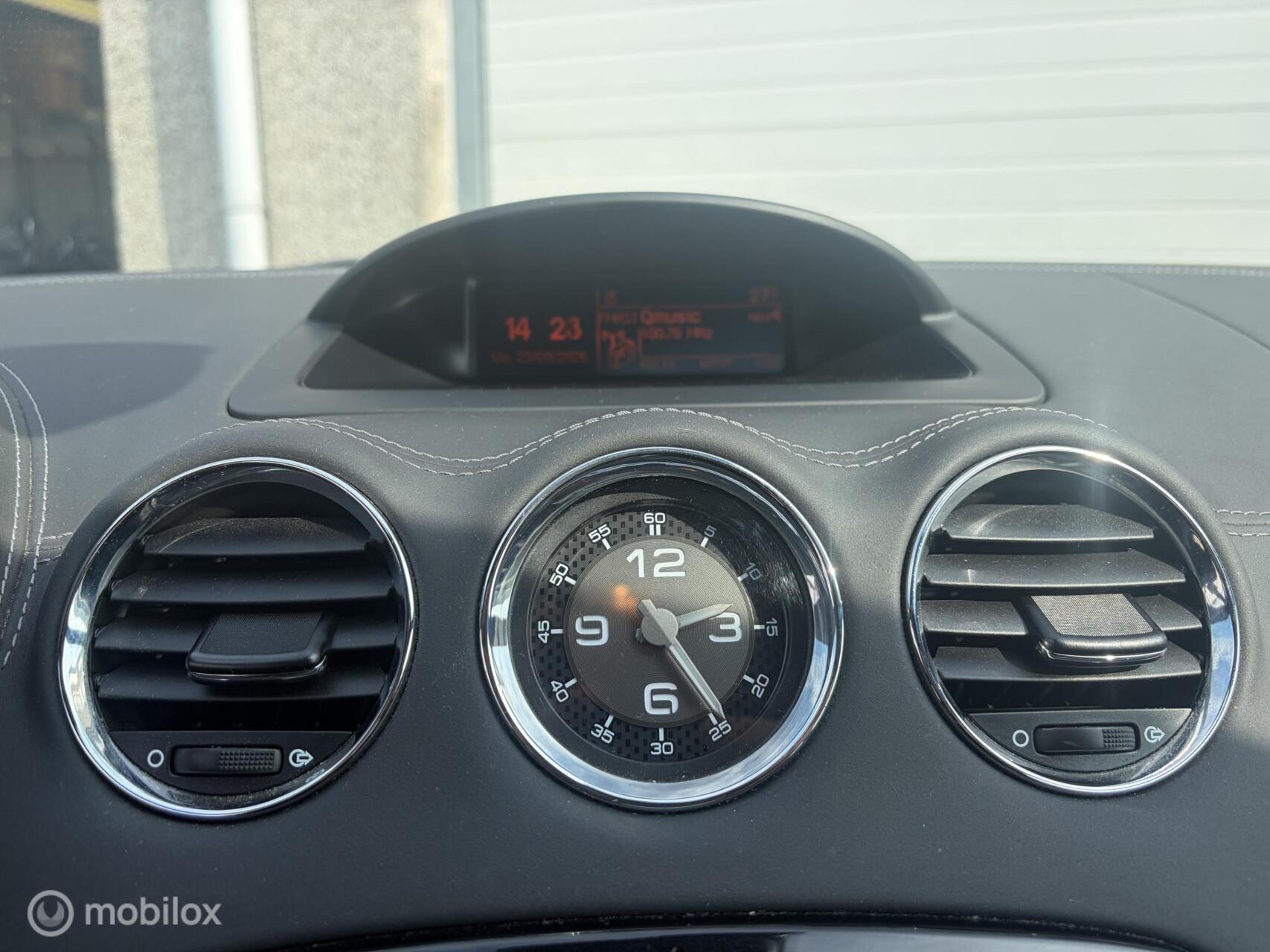 Foto van Peugeot RCZ