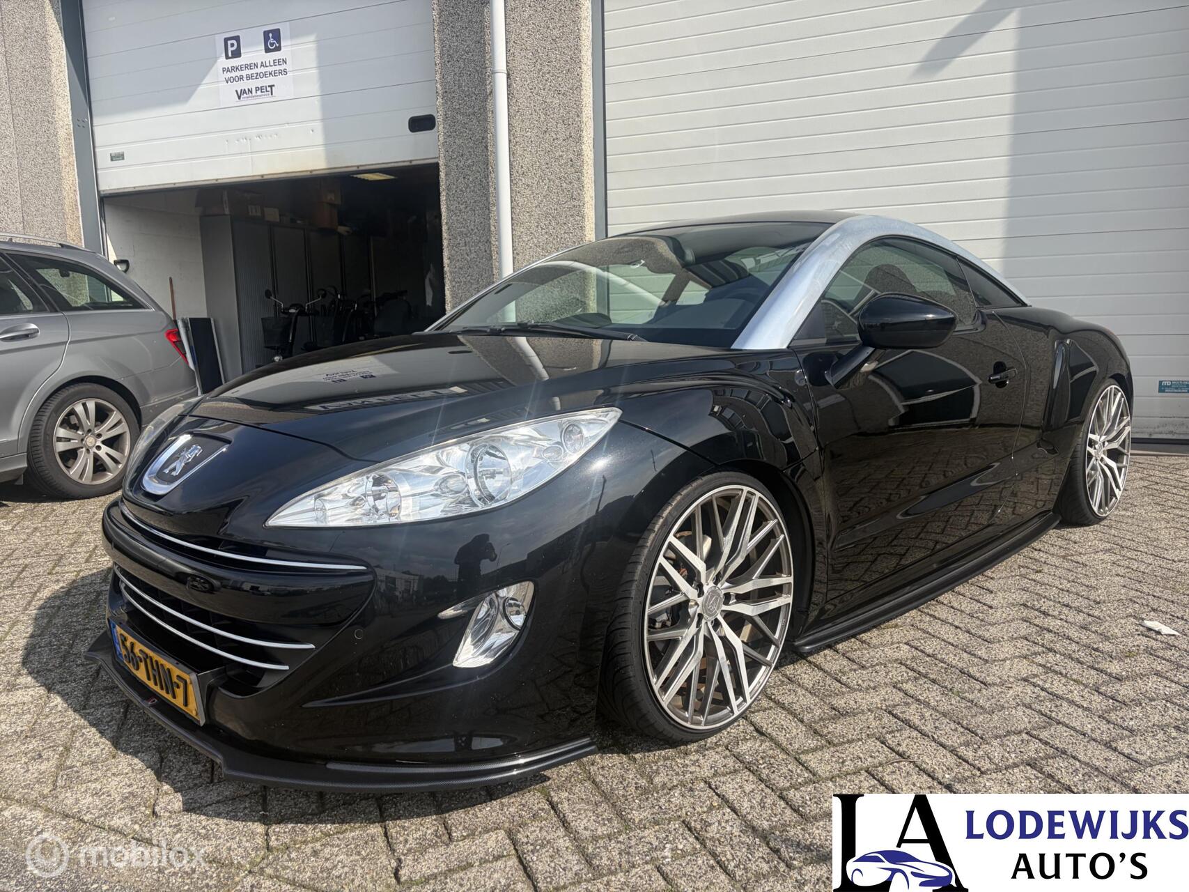 Peugeot RCZ 1.6 THP/Luchtvering/Motor Revisie 2012 - voorkant