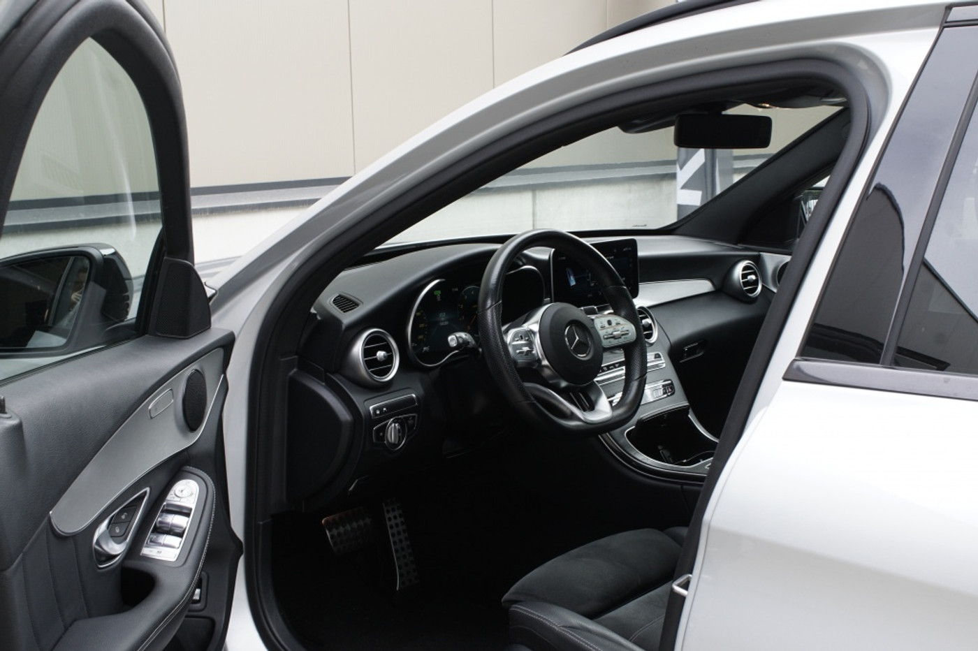 Foto van Mercedes-Benz C 200