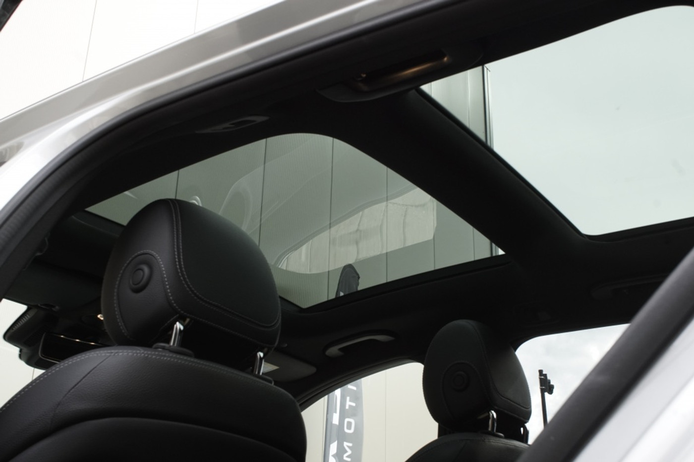 Foto van Mercedes-Benz C 200