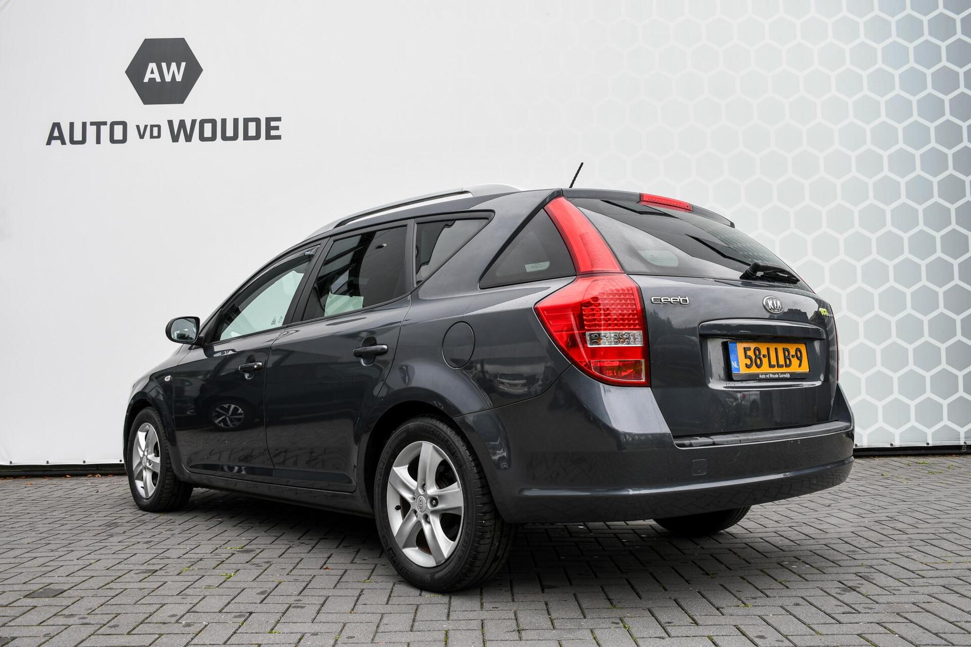 Foto van Kia Cee D