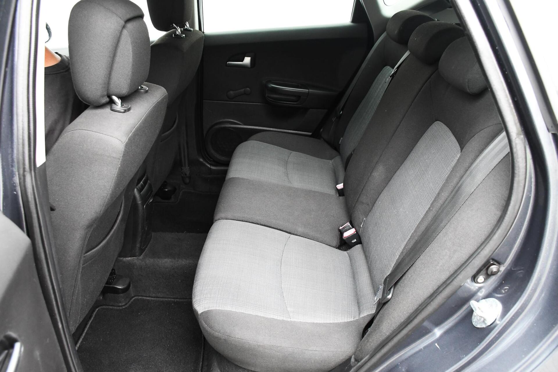 Foto van Kia Cee D