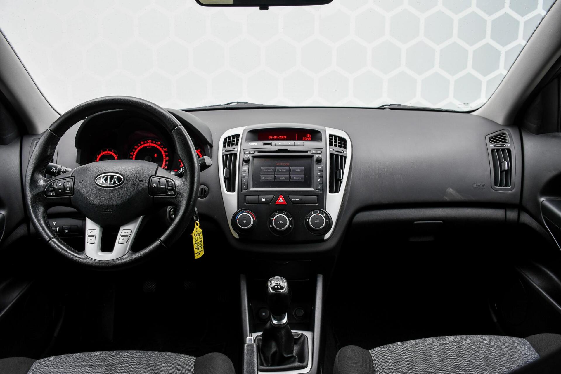 Foto van Kia Cee D