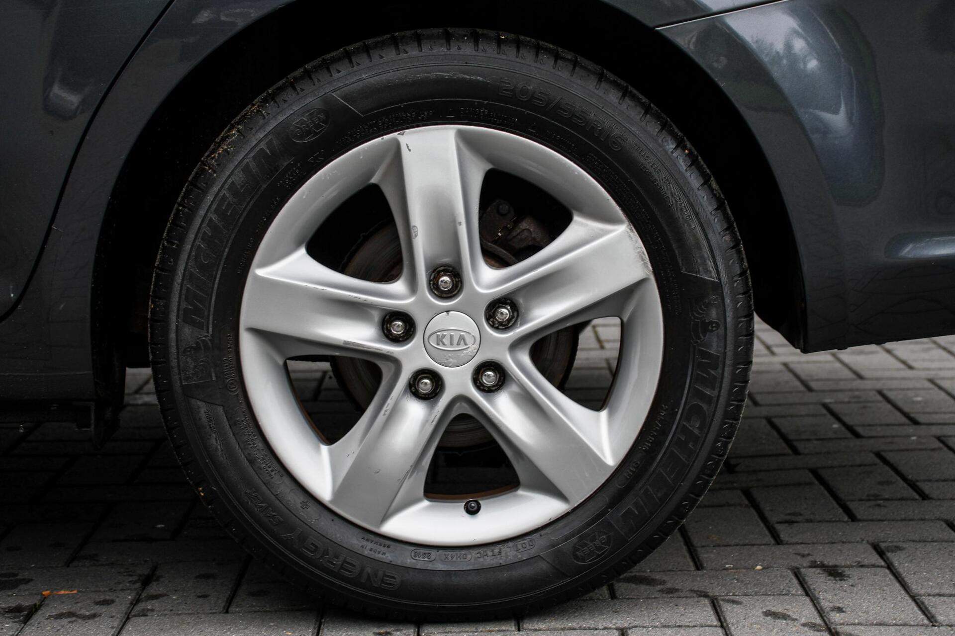 Foto van Kia Cee D