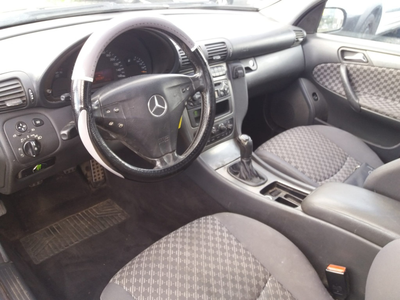 Foto van Mercedes-Benz C 180 Kompressor